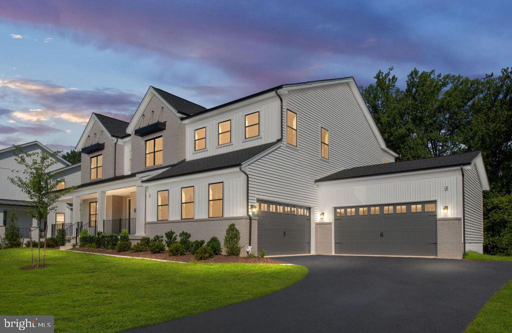 12318 WOODY LANE