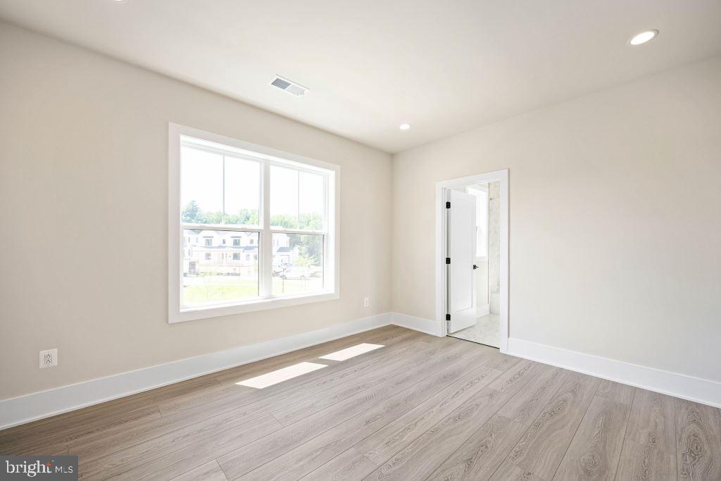 MT. PROSPECT - Residential