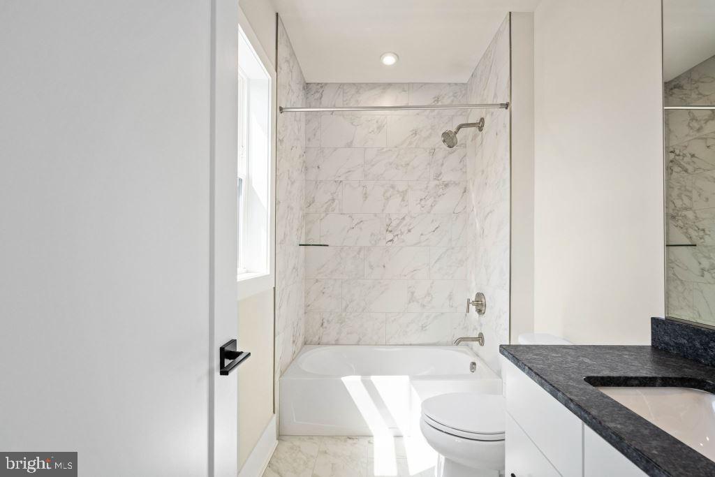 MT. PROSPECT - Residential