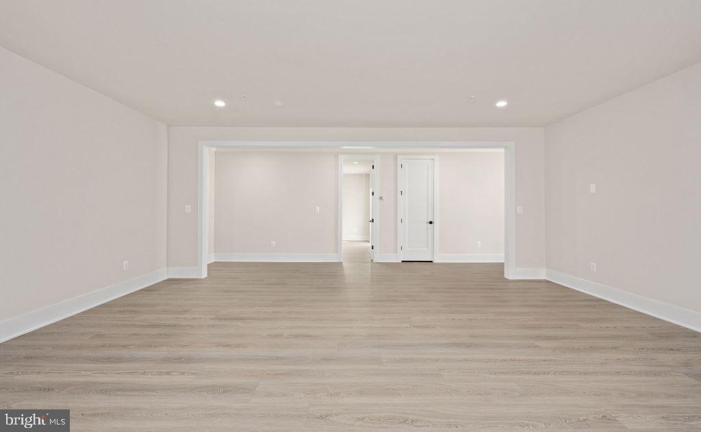 MT. PROSPECT - Residential