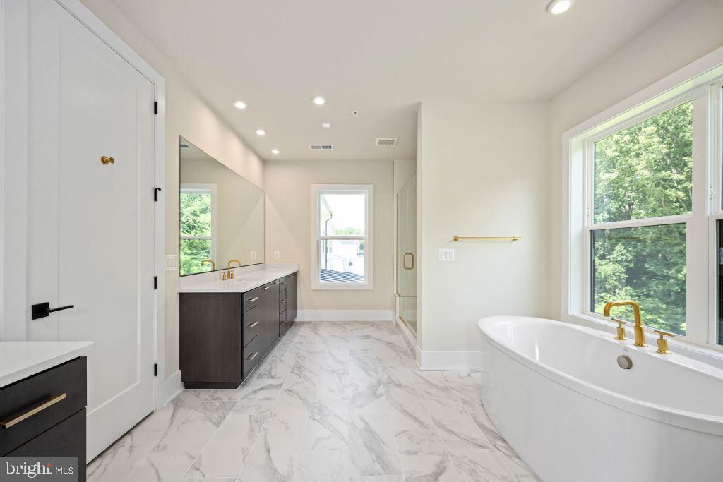 MT. PROSPECT - Residential