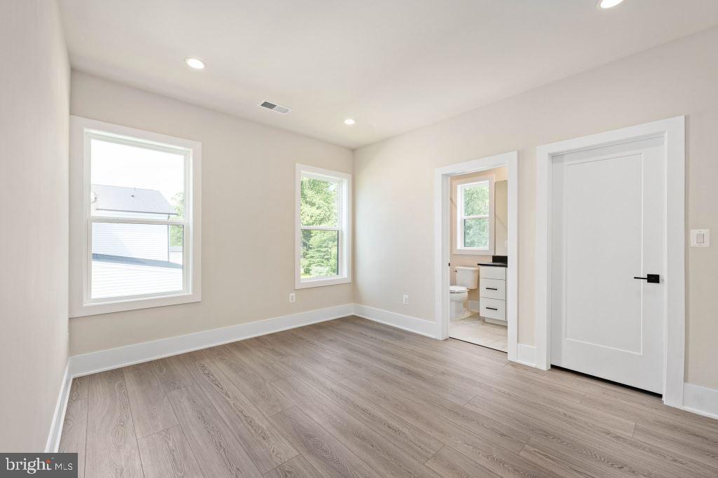 MT. PROSPECT - Residential