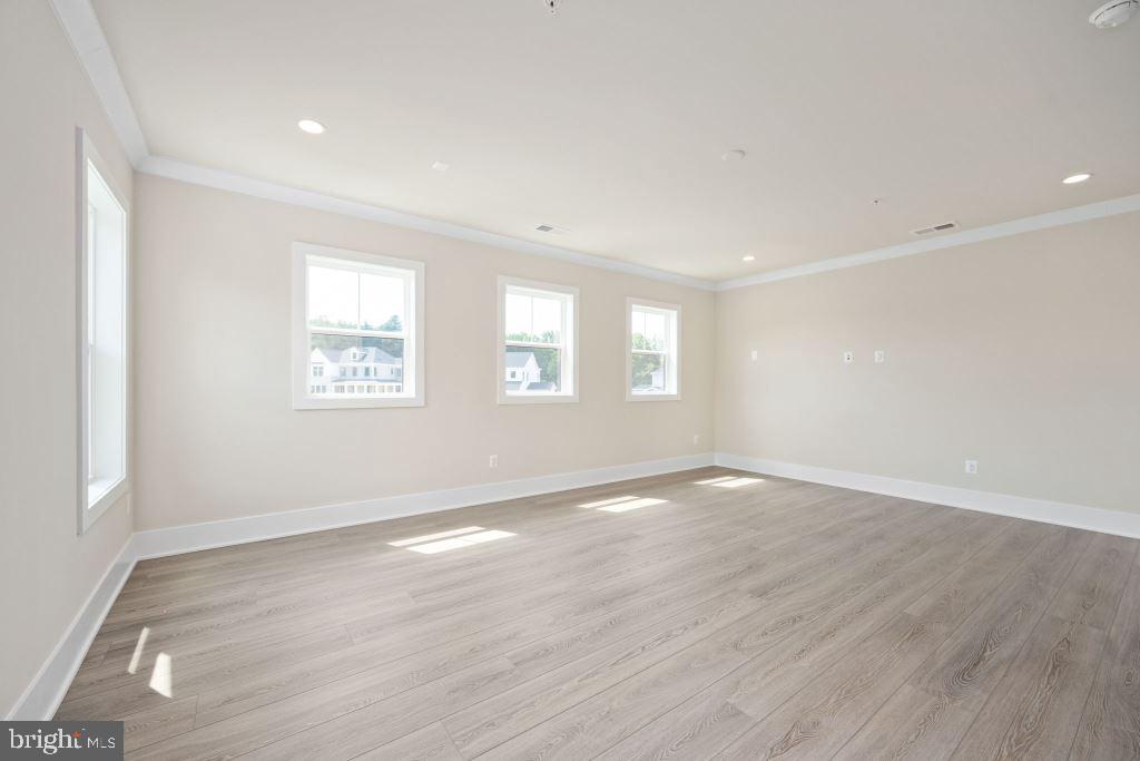 MT. PROSPECT - Residential