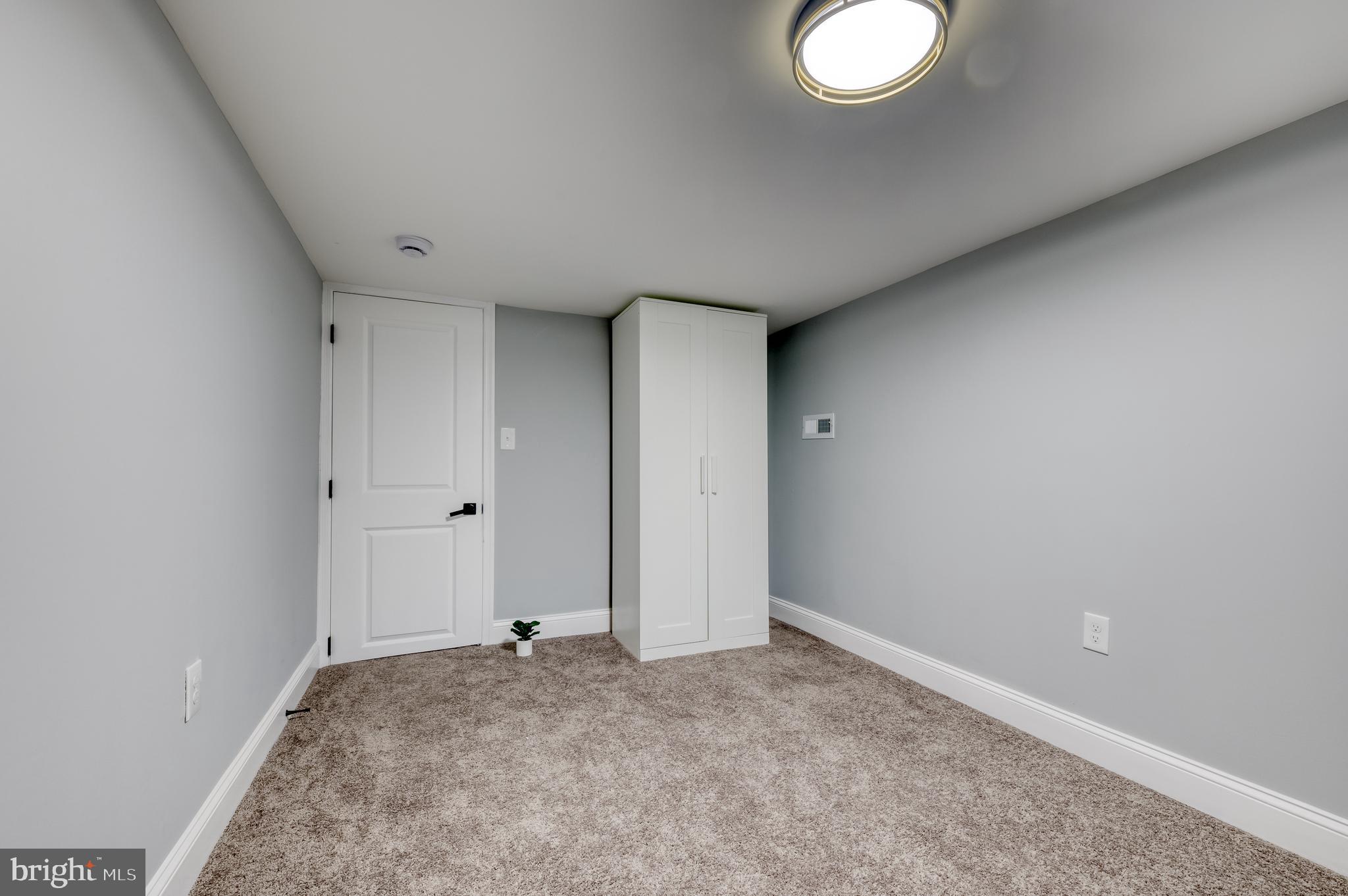 OLIVER - Residential