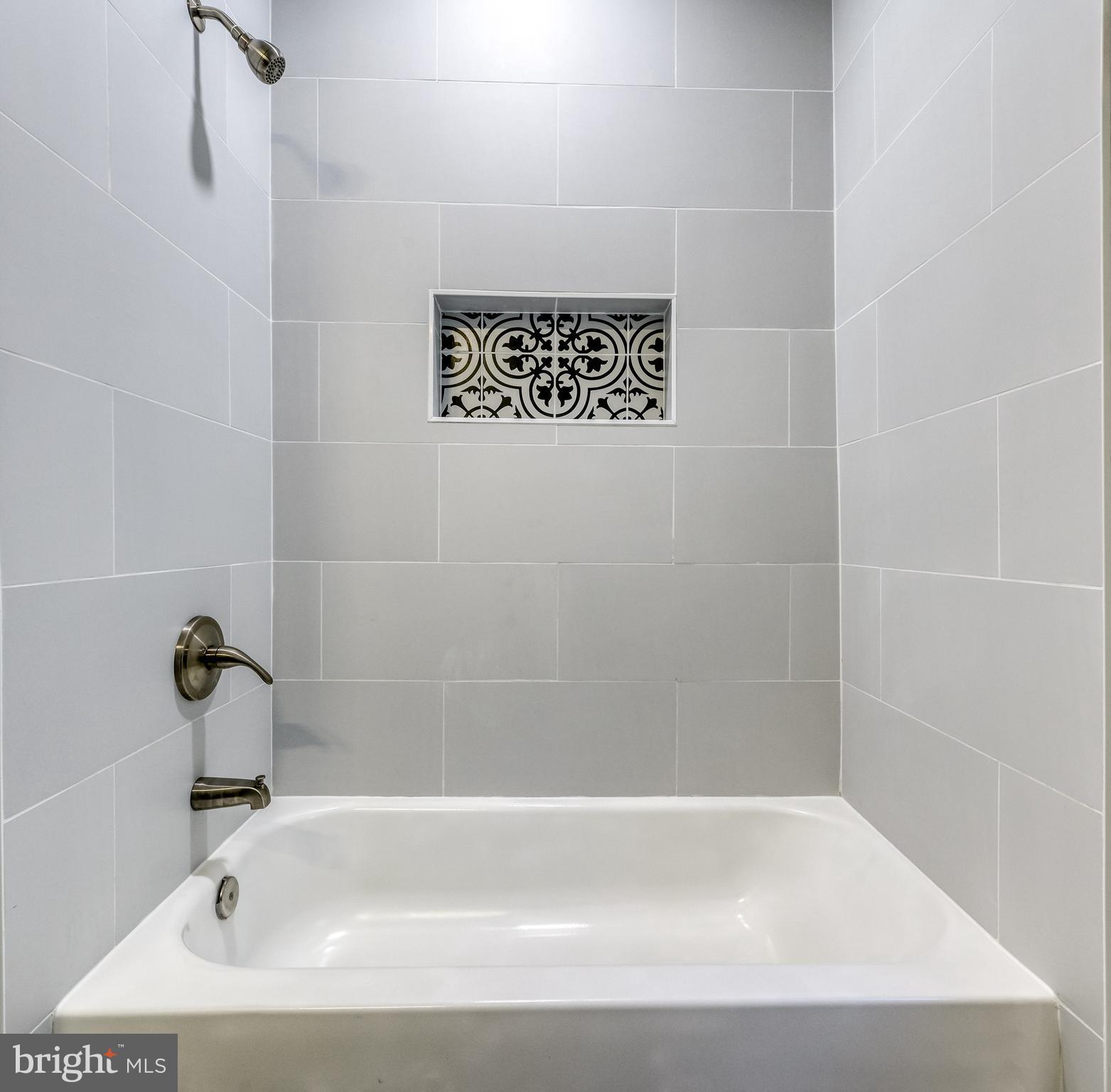 OLIVER - Residential