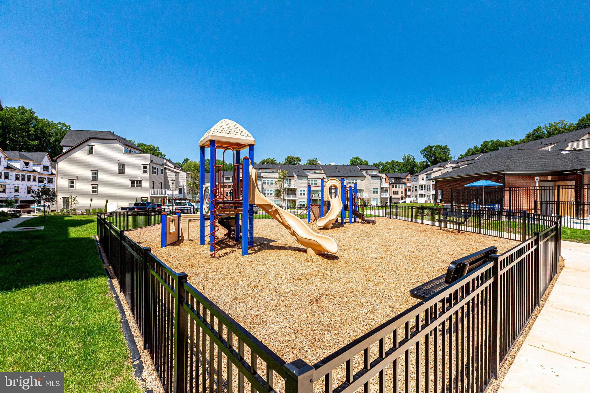 PENDER OAKS - Residential