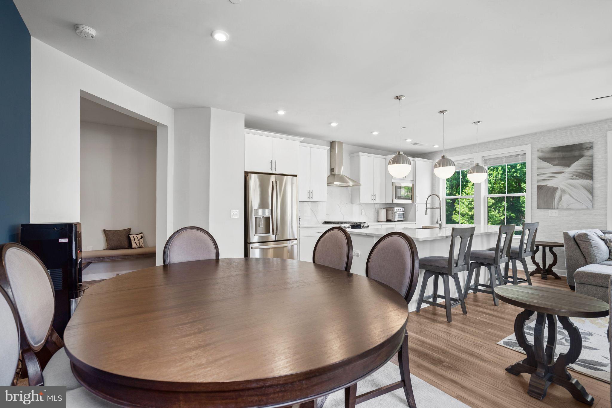 PENDER OAKS - Residential