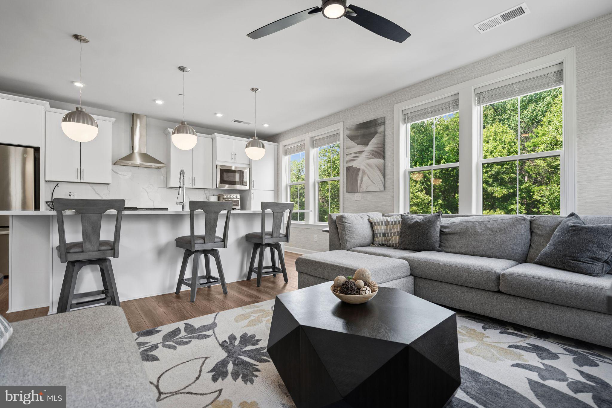 PENDER OAKS - Residential