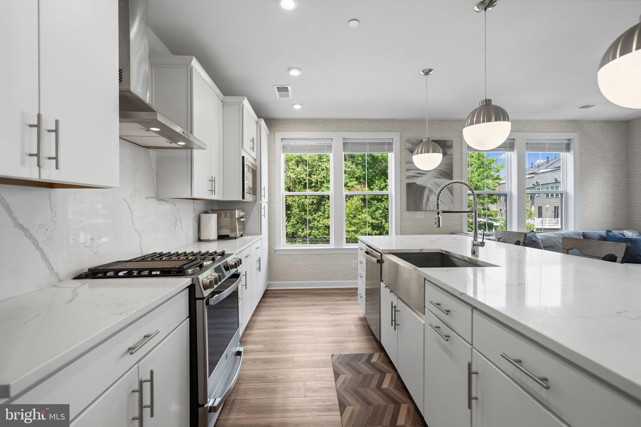 PENDER OAKS - Residential