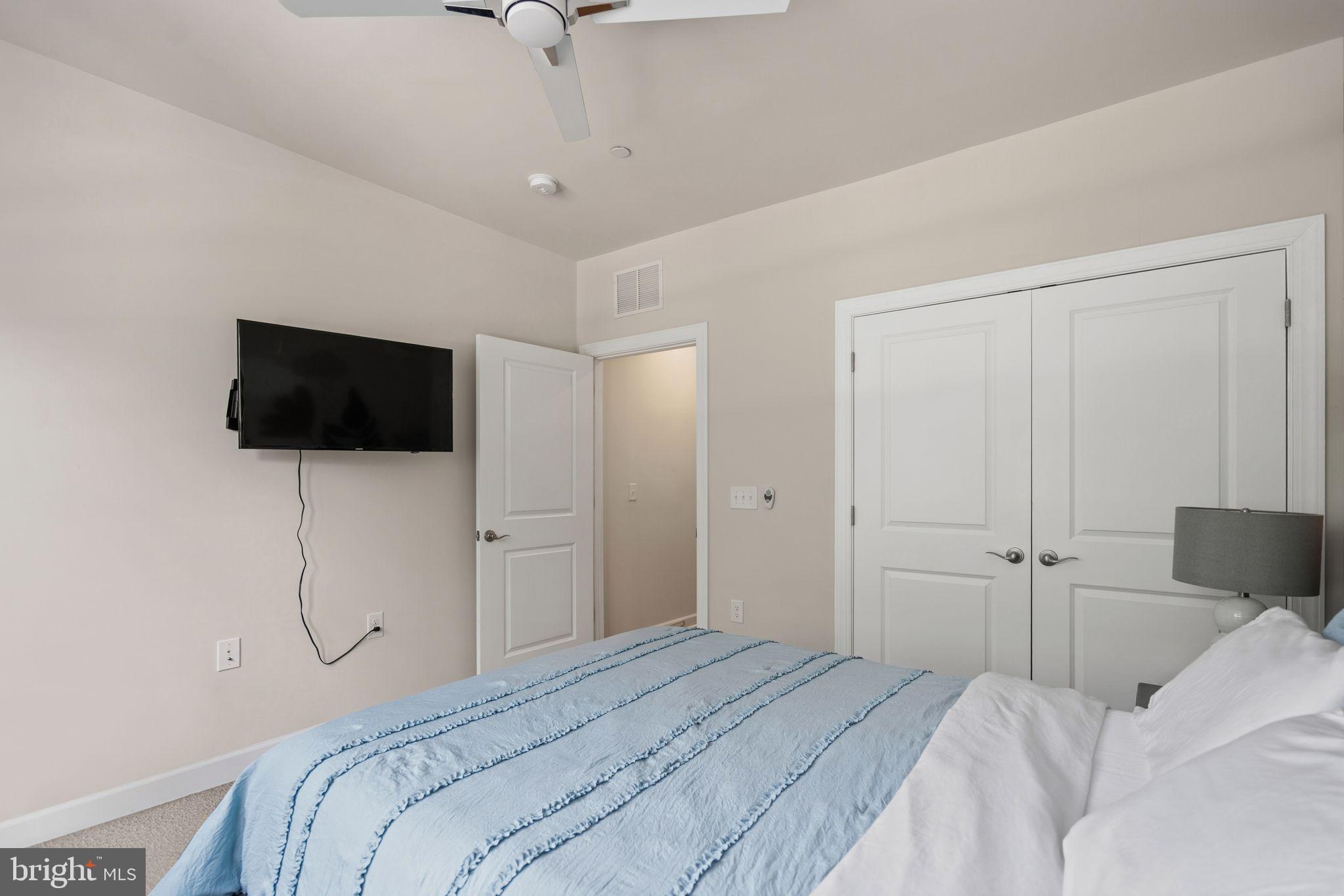 PENDER OAKS - Residential