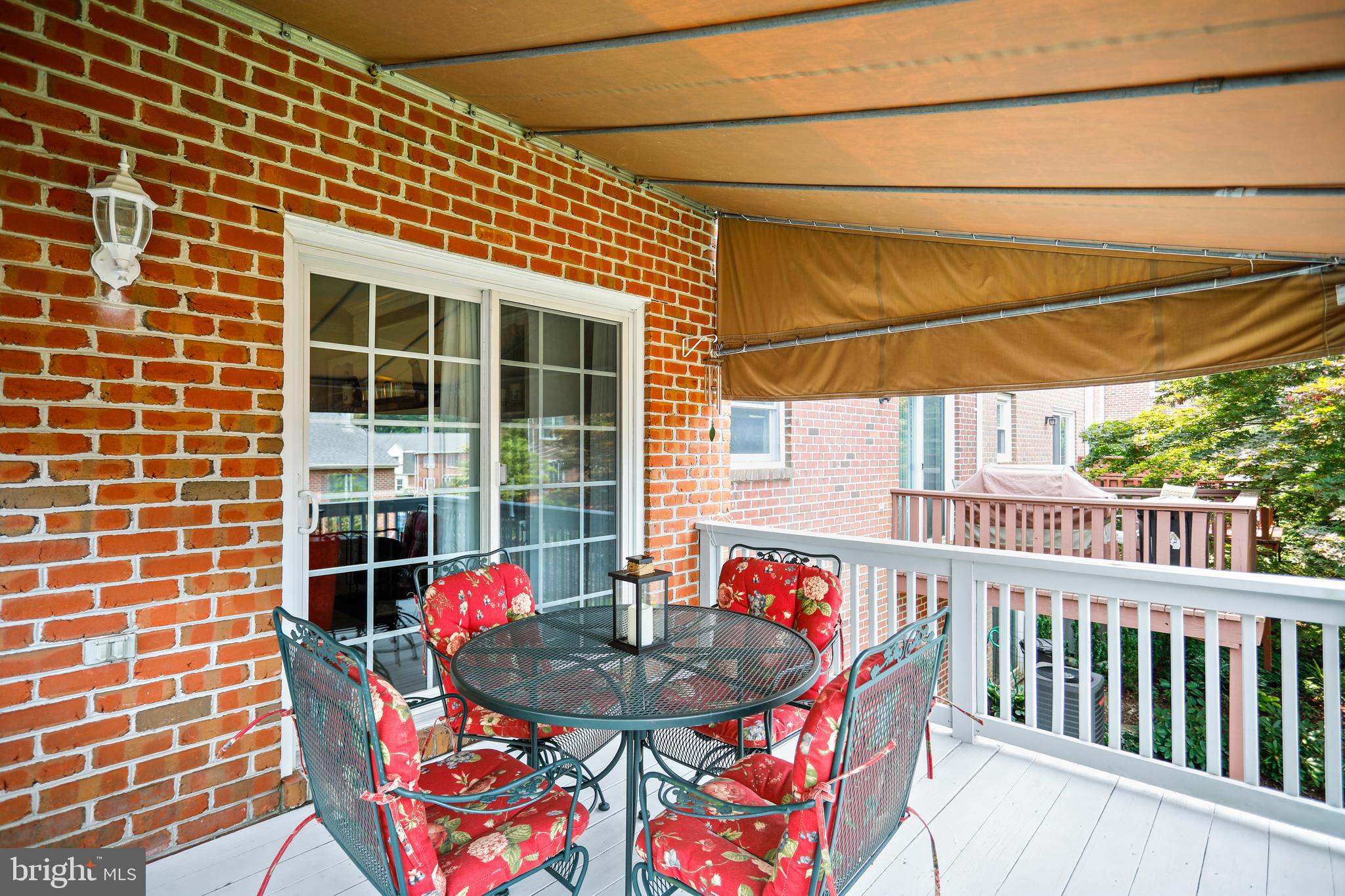 OLD FIELDS - Residential