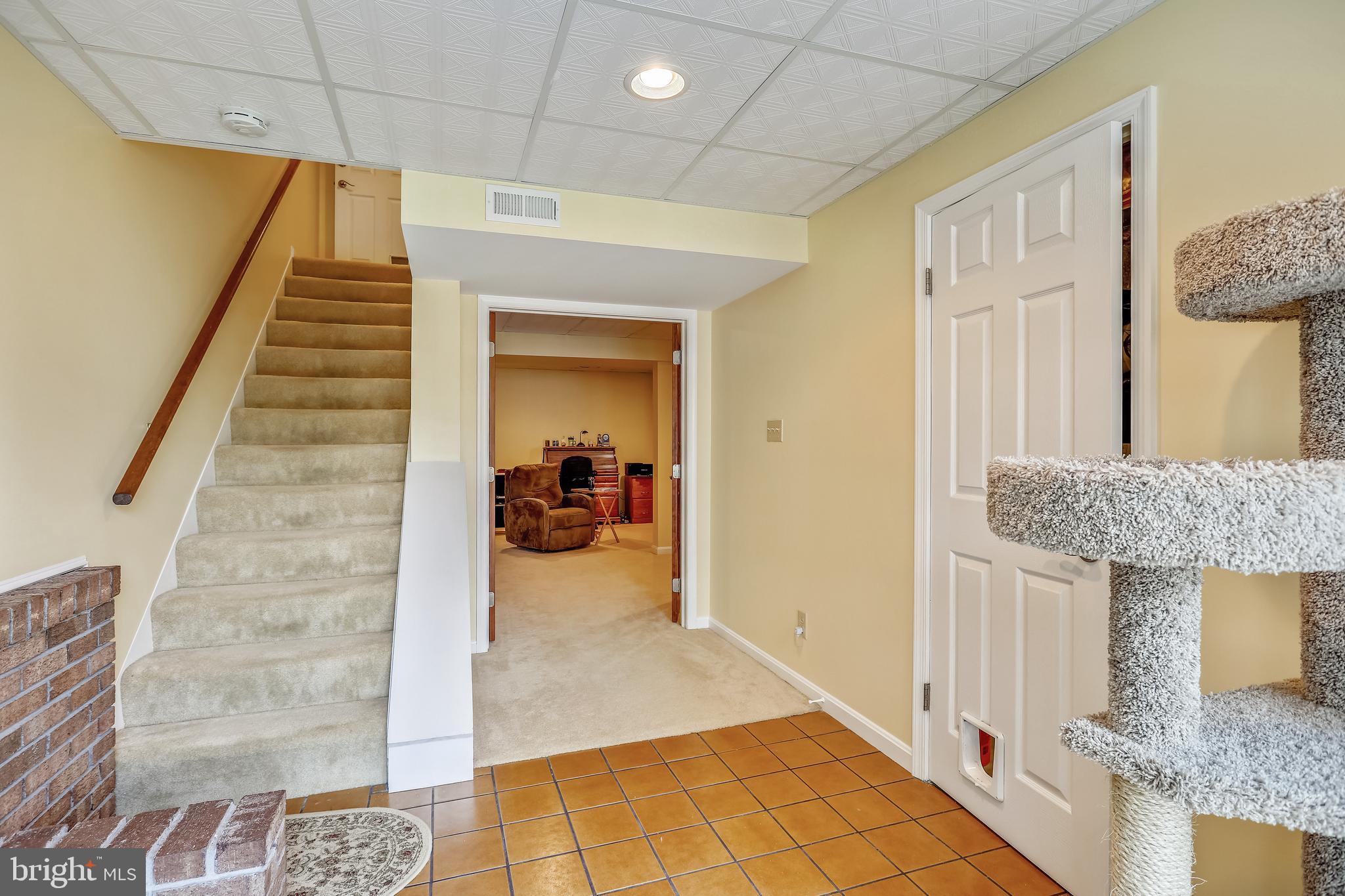 OLD FIELDS - Residential