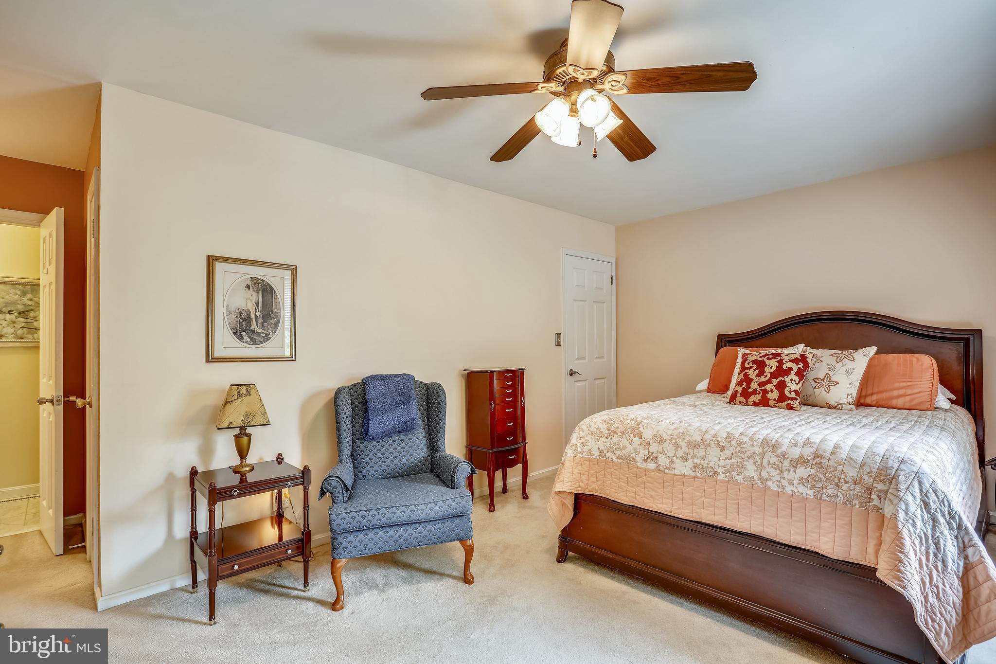 OLD FIELDS - Residential