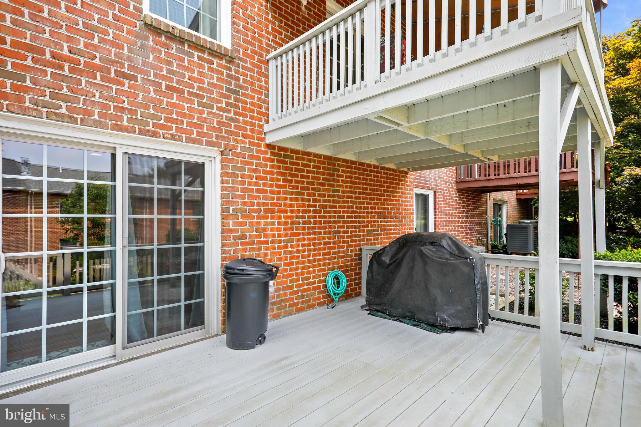 OLD FIELDS - Residential