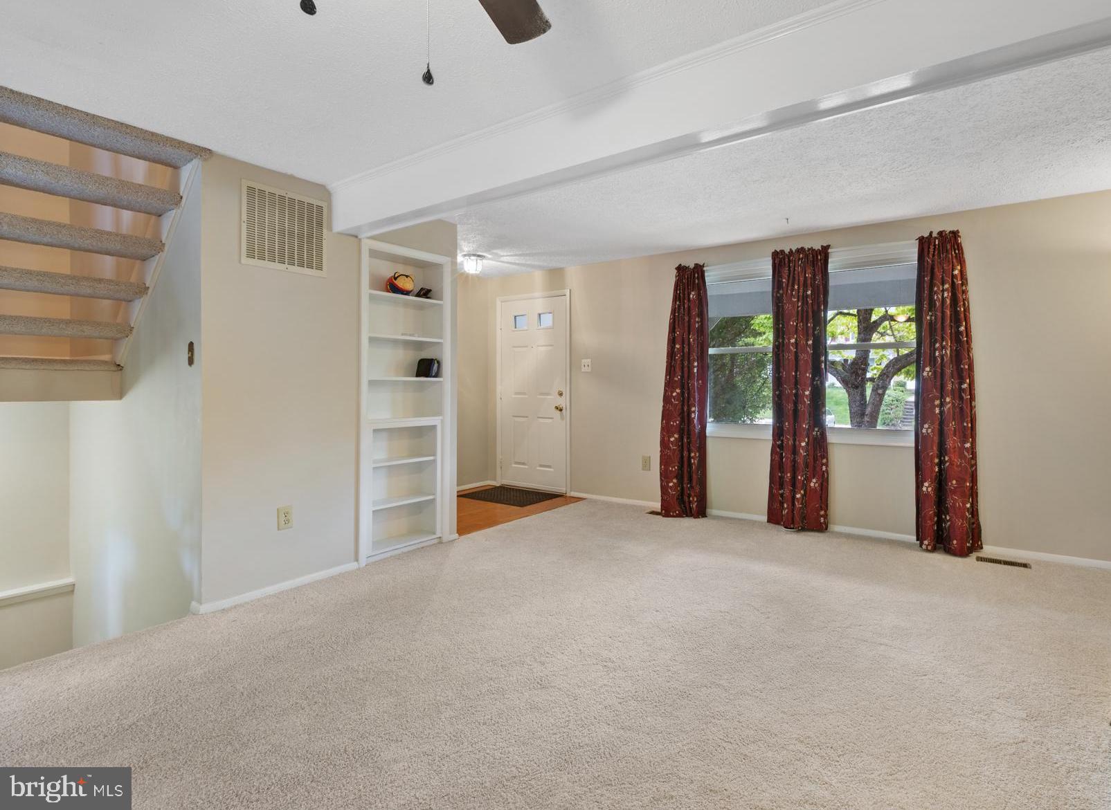 CHARLENE - Residential