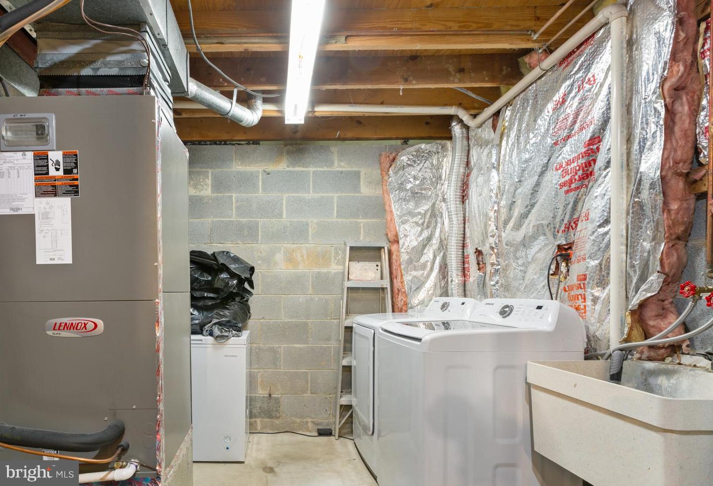 CHARLENE - Residential