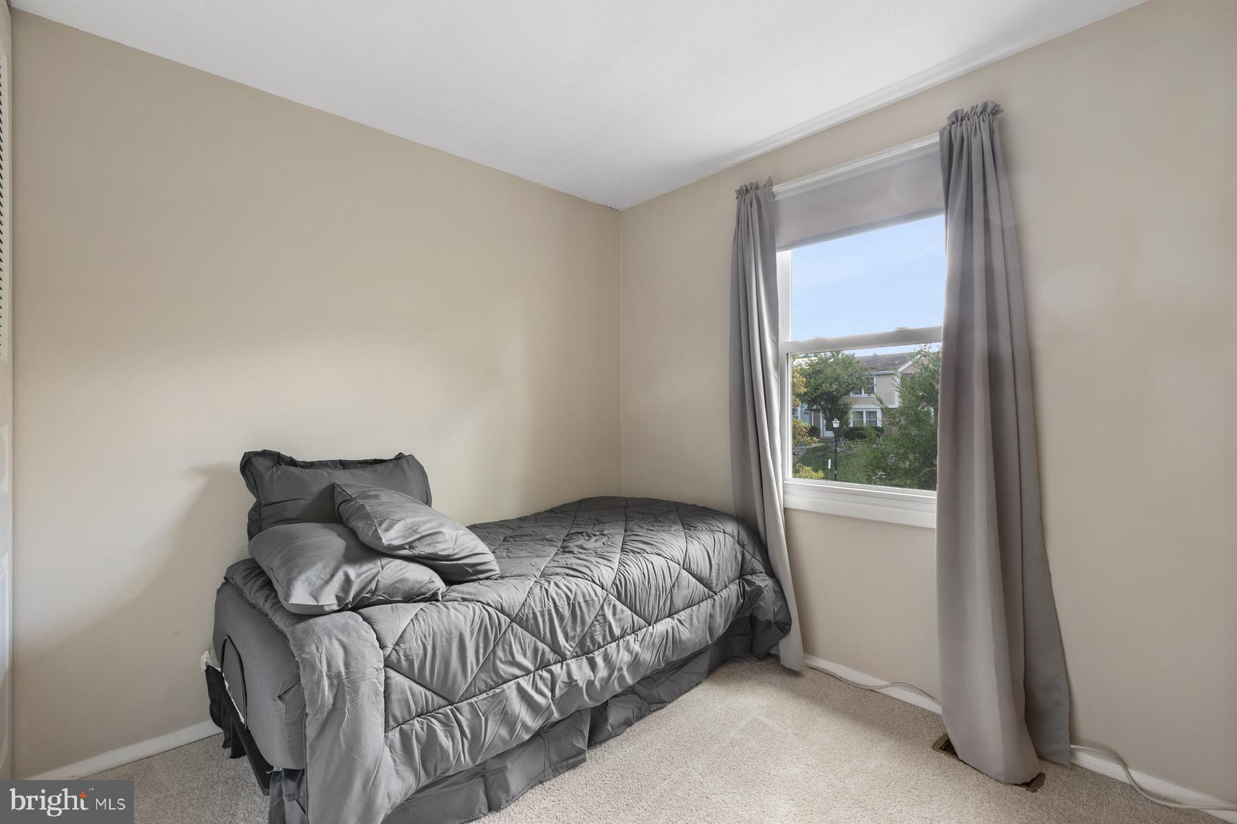 CHARLENE - Residential