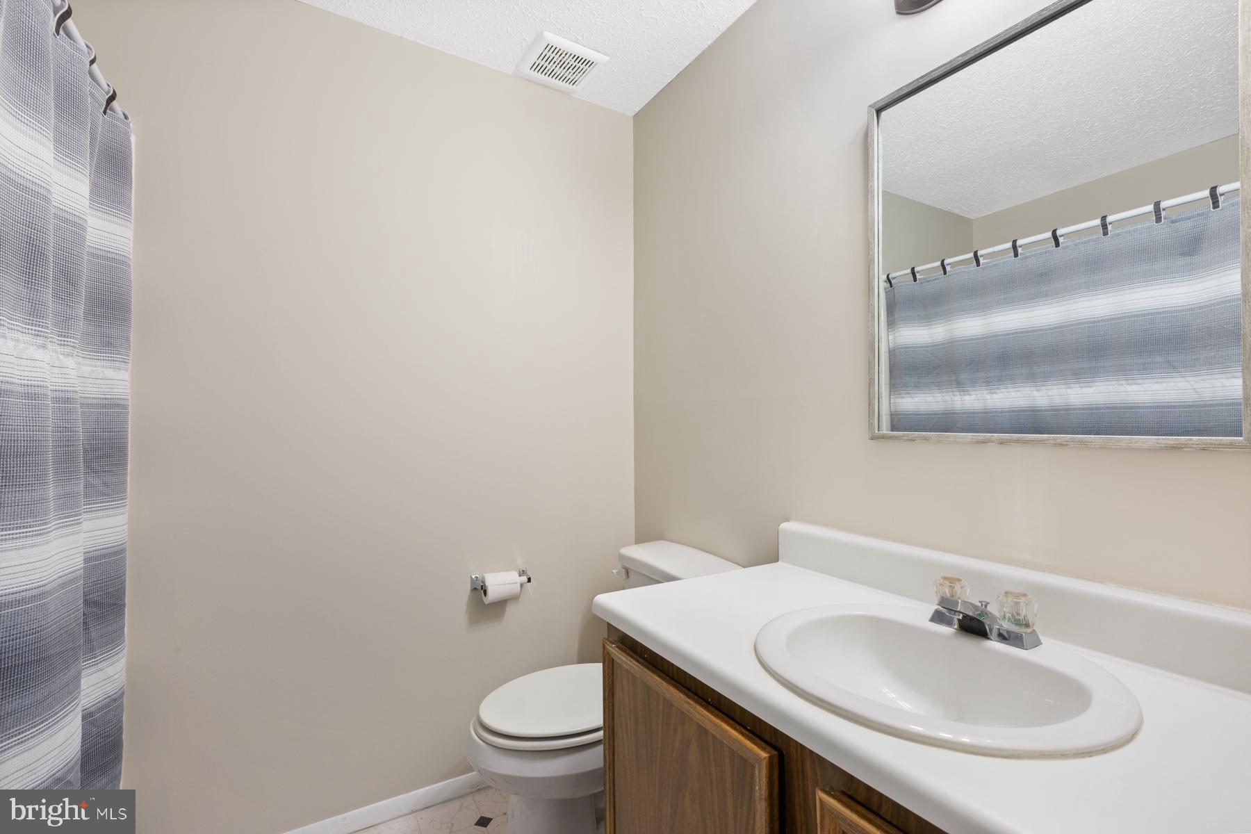 CHARLENE - Residential