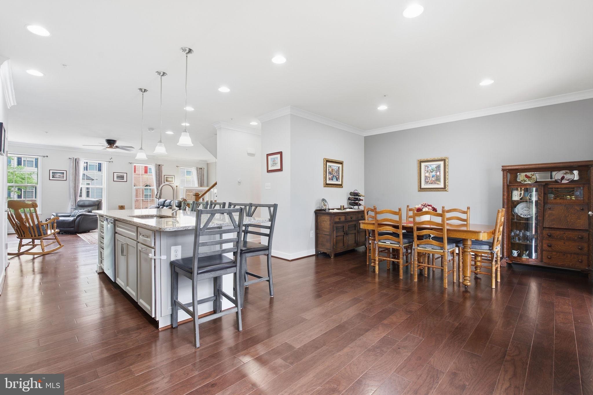 ADMIRALS RIDGE - Residential