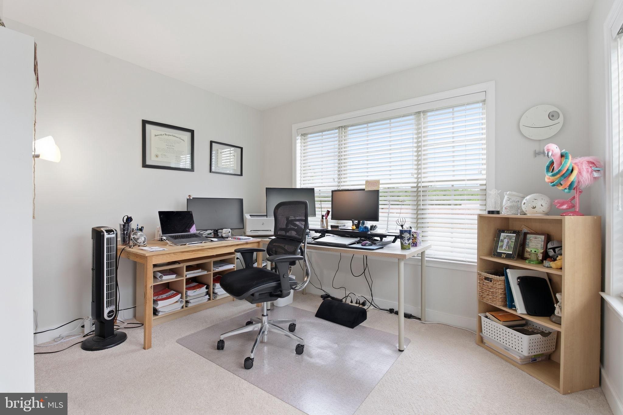 ADMIRALS RIDGE - Residential