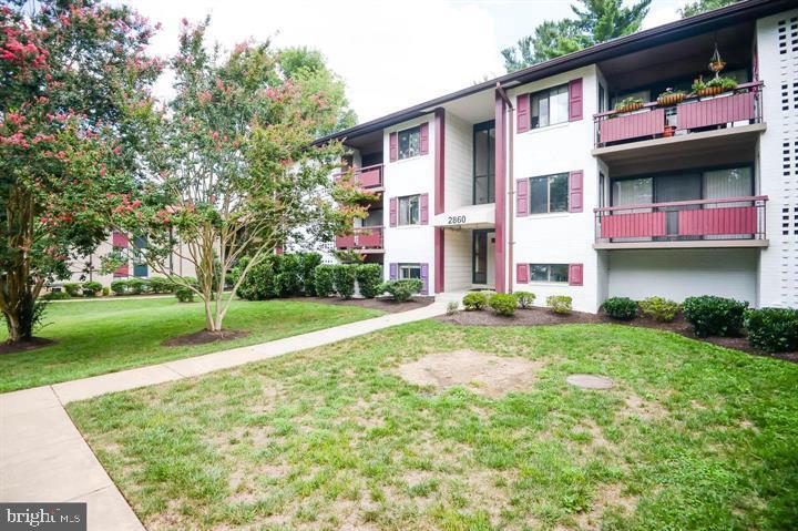 FAIRFIELD COMMONS - Residential