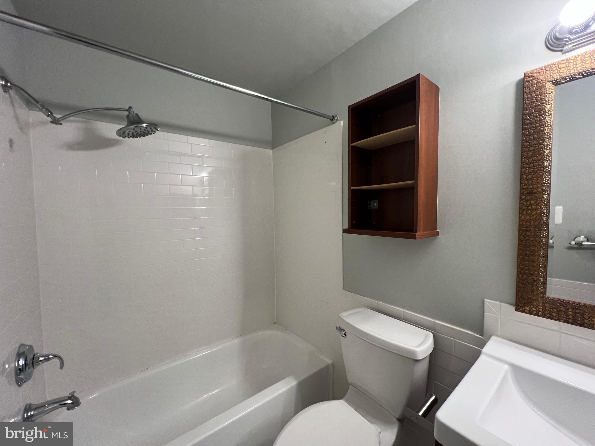 FAIRFIELD COMMONS - Residential