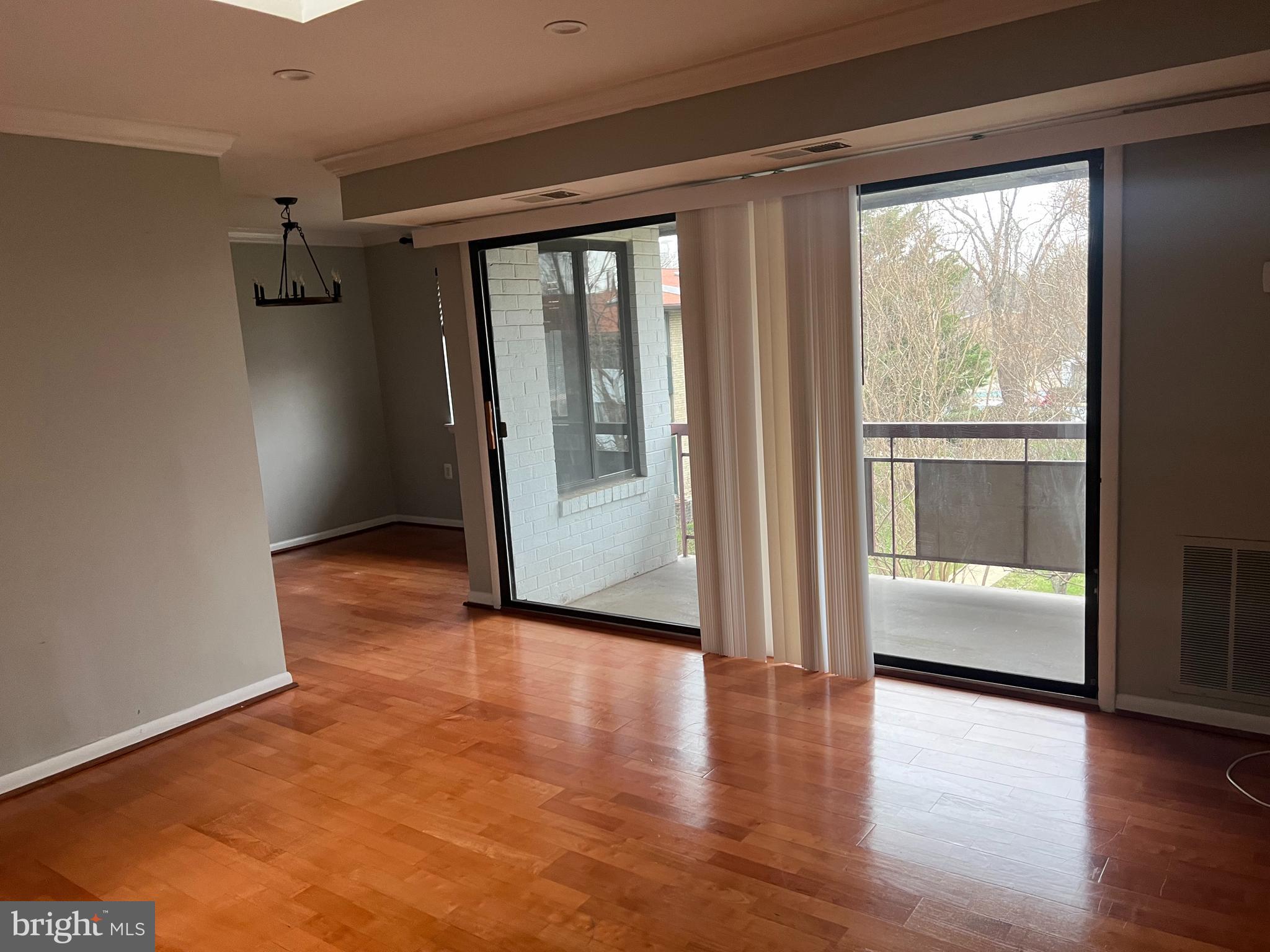 FAIRFIELD COMMONS - Residential