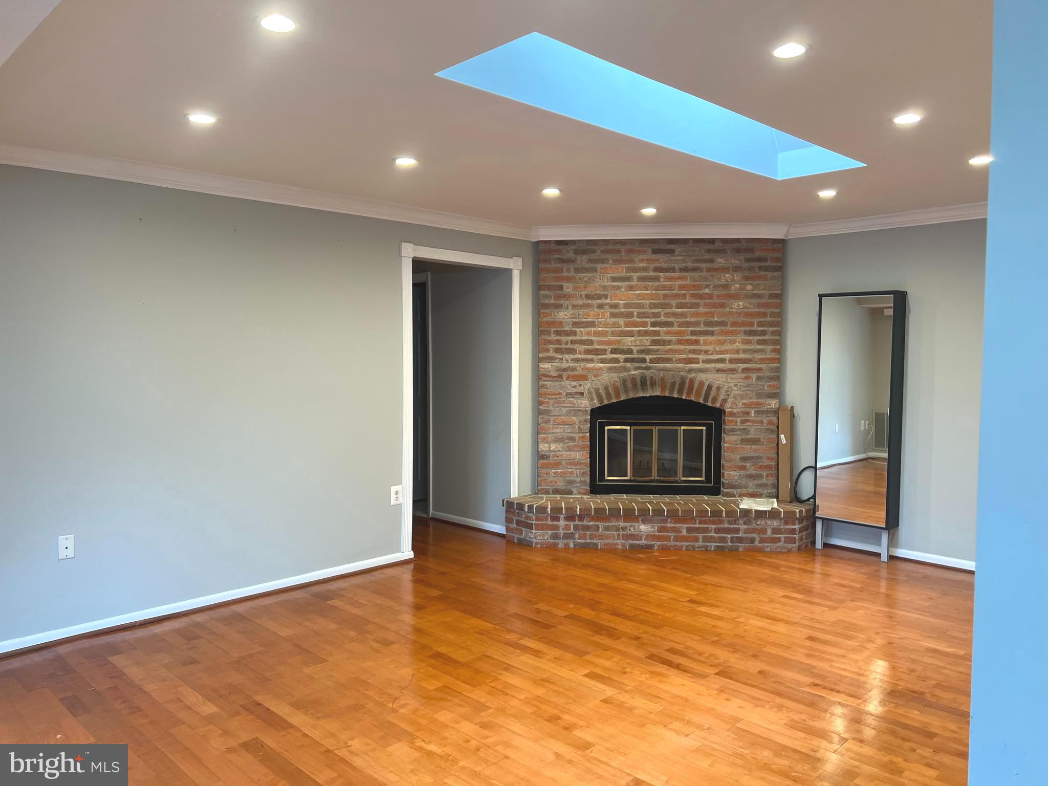 FAIRFIELD COMMONS - Residential