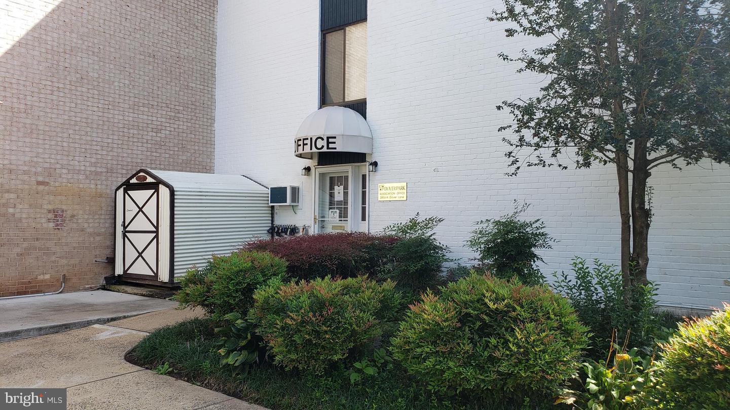 FAIRFIELD COMMONS - Residential