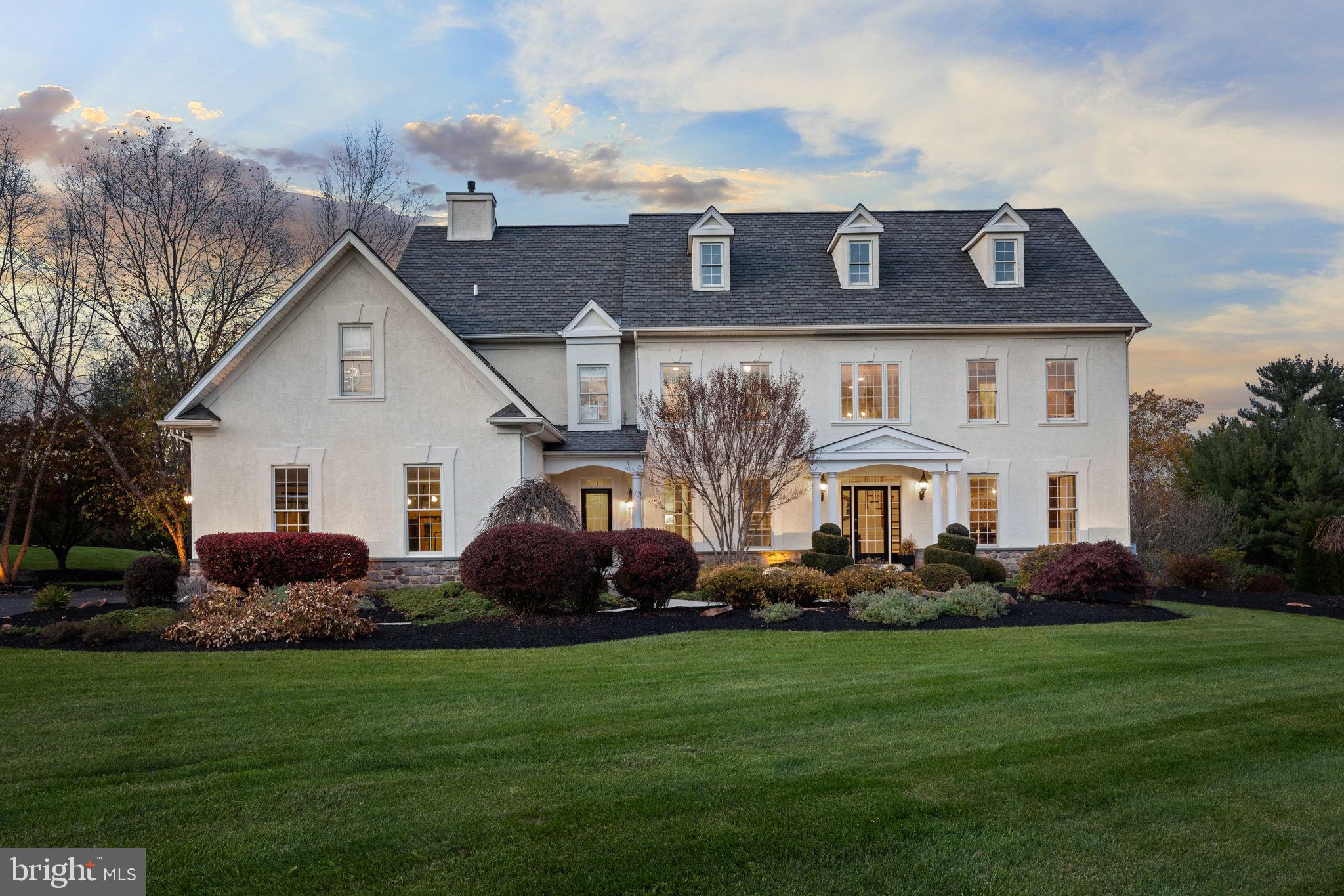 WINDY HOLLOW - Residential