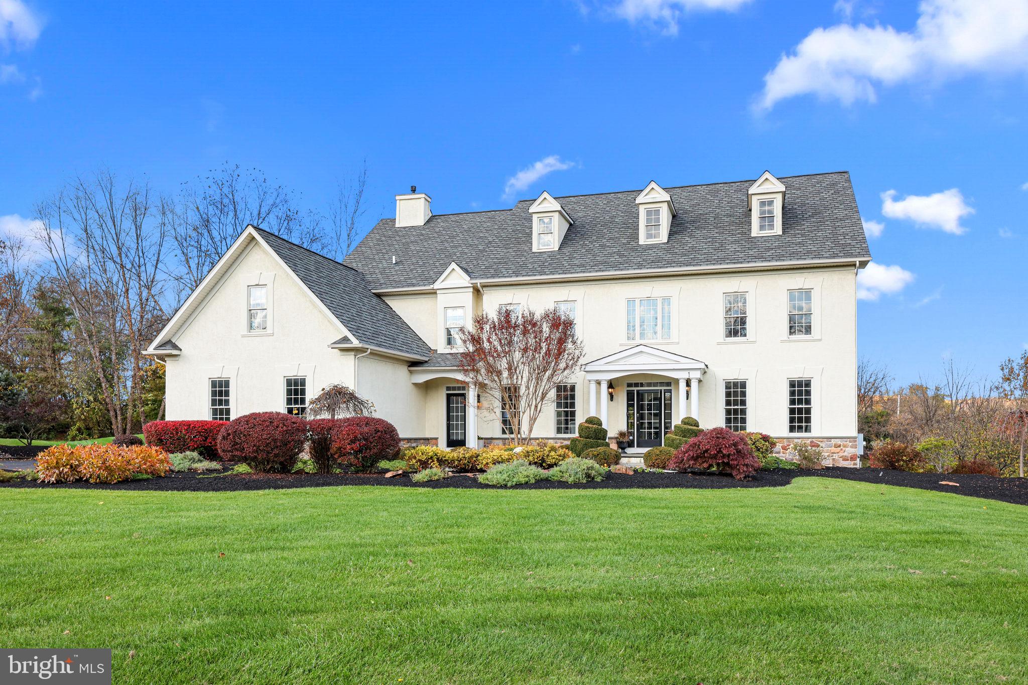 WINDY HOLLOW - Residential