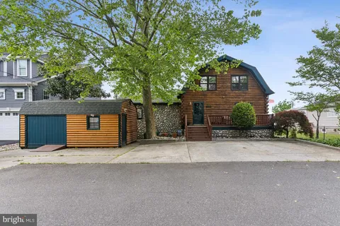 323 Enlow Place, Pennsville, NJ 08070 - #: NJSA2014774