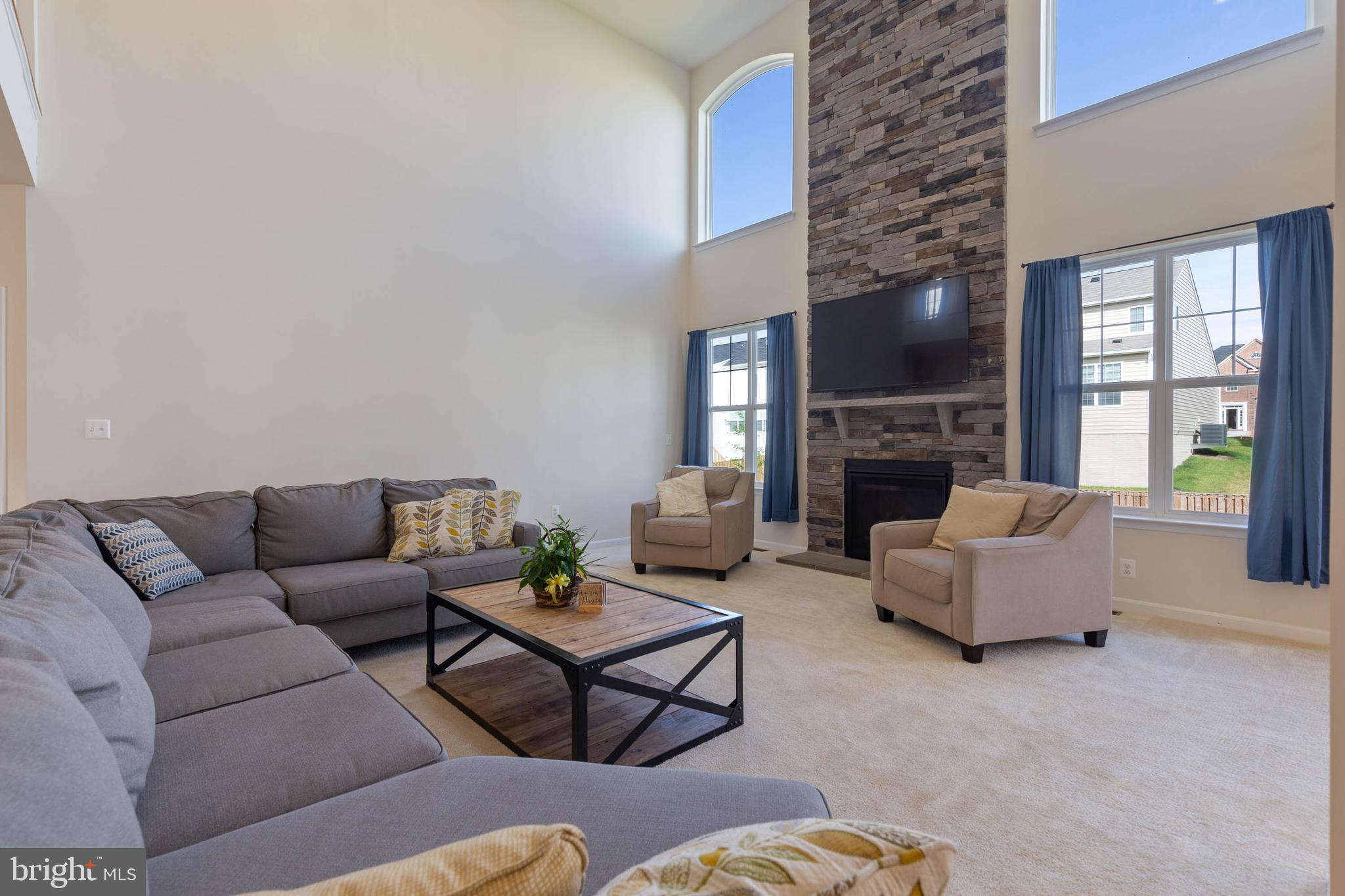 EAGLES POINTE WEST - Residential