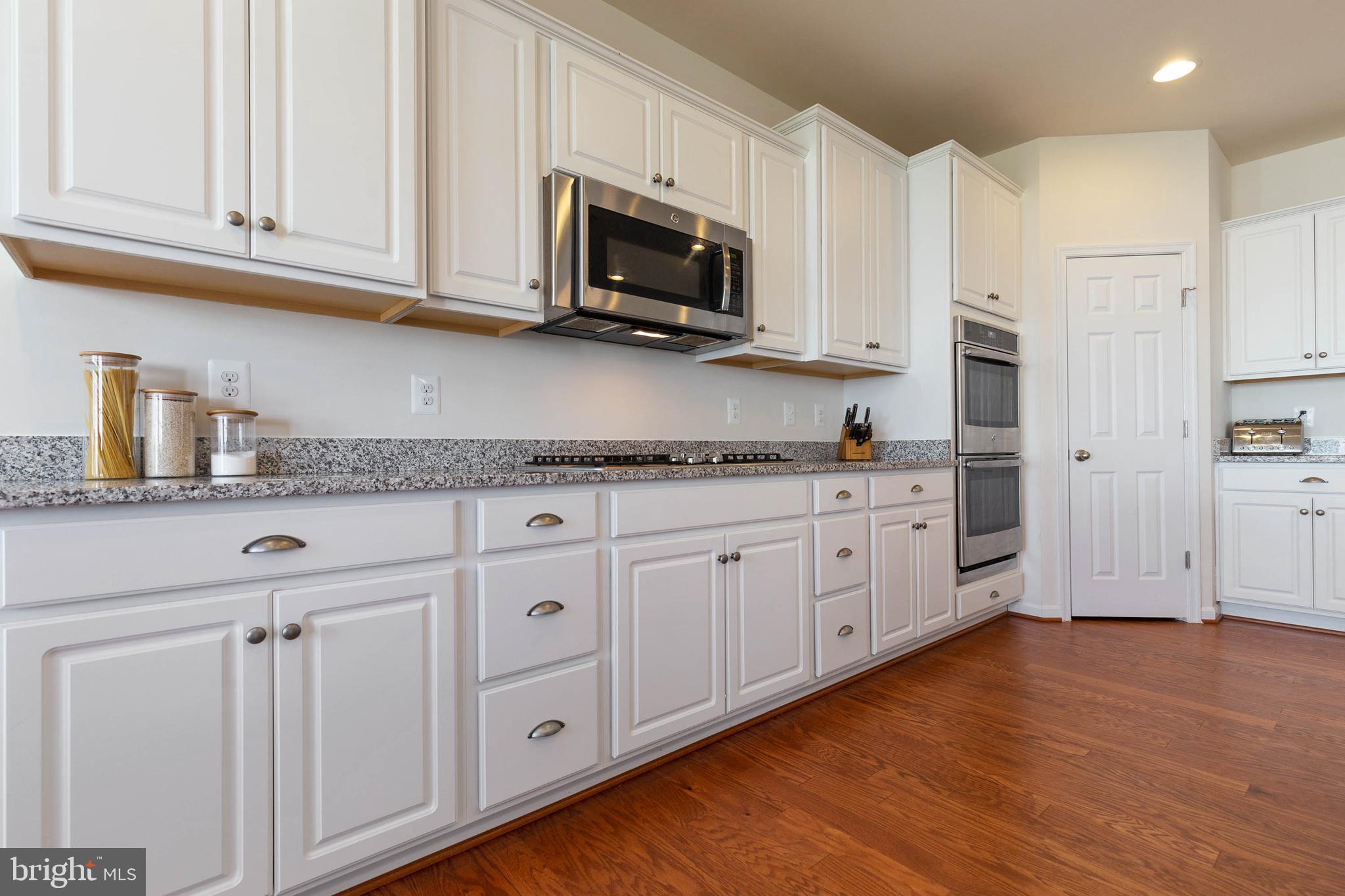 EAGLES POINTE WEST - Residential