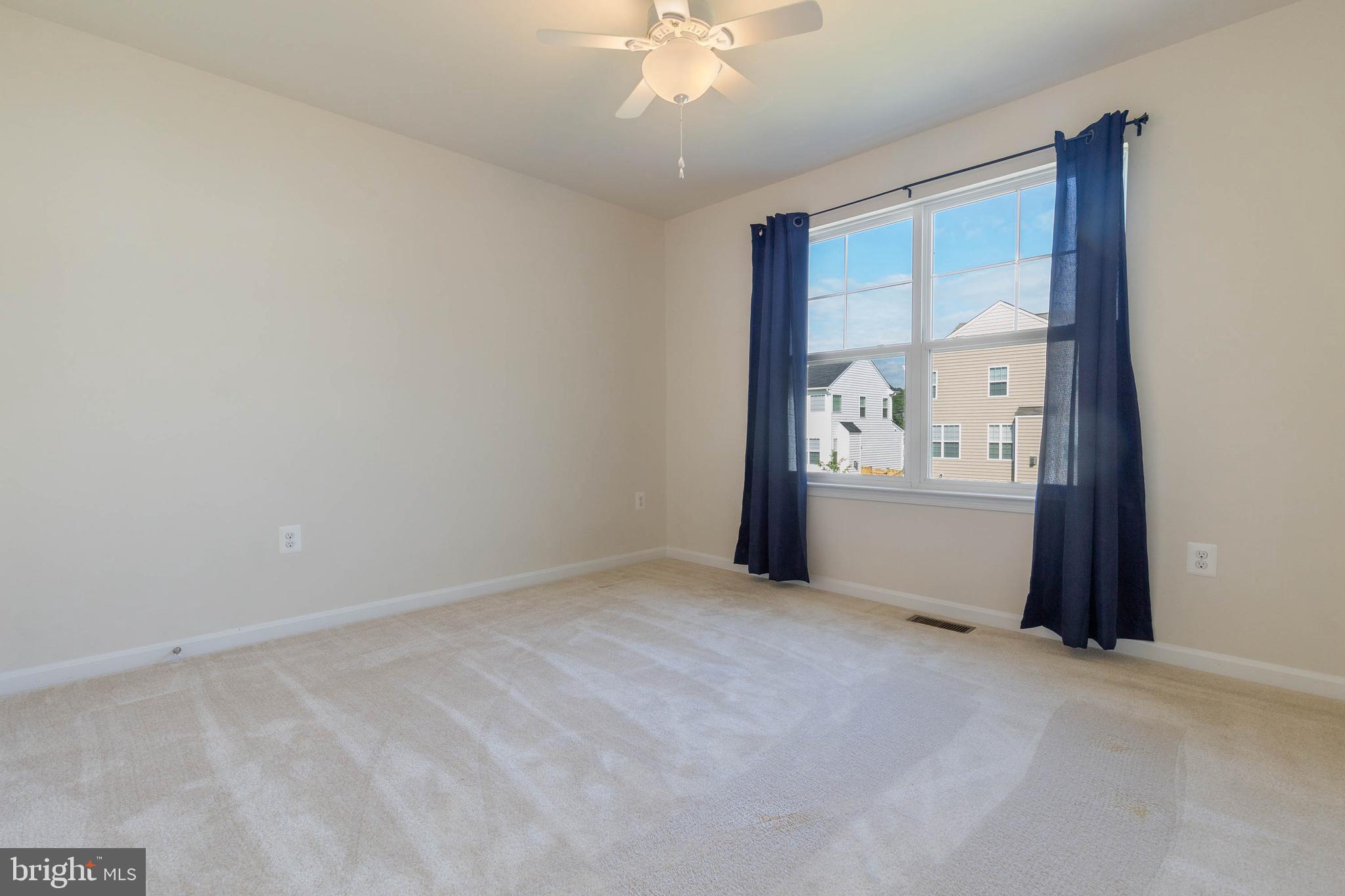 EAGLES POINTE WEST - Residential