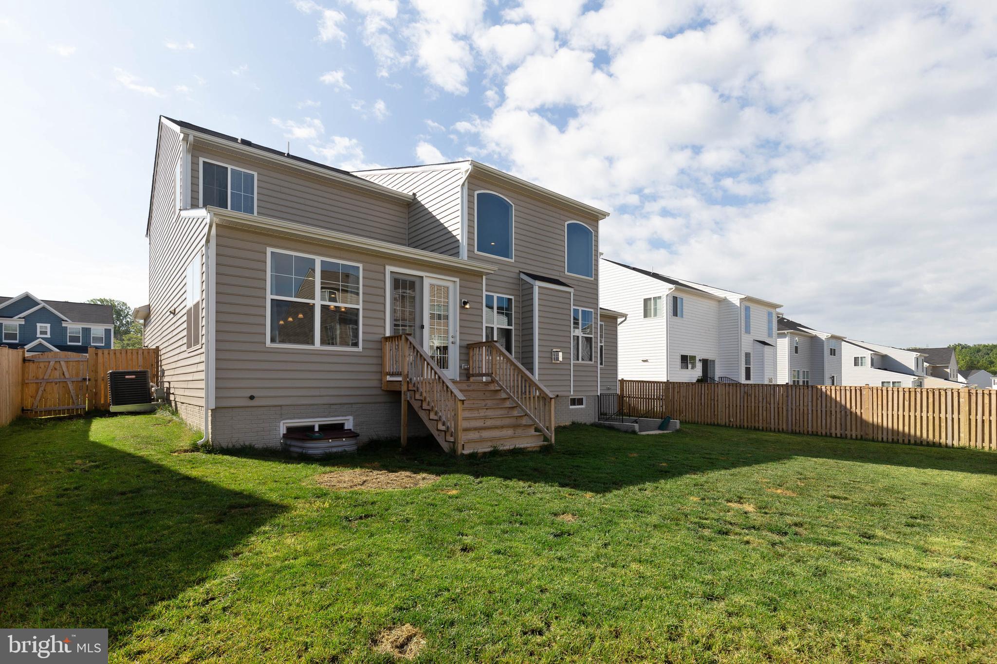 EAGLES POINTE WEST - Residential