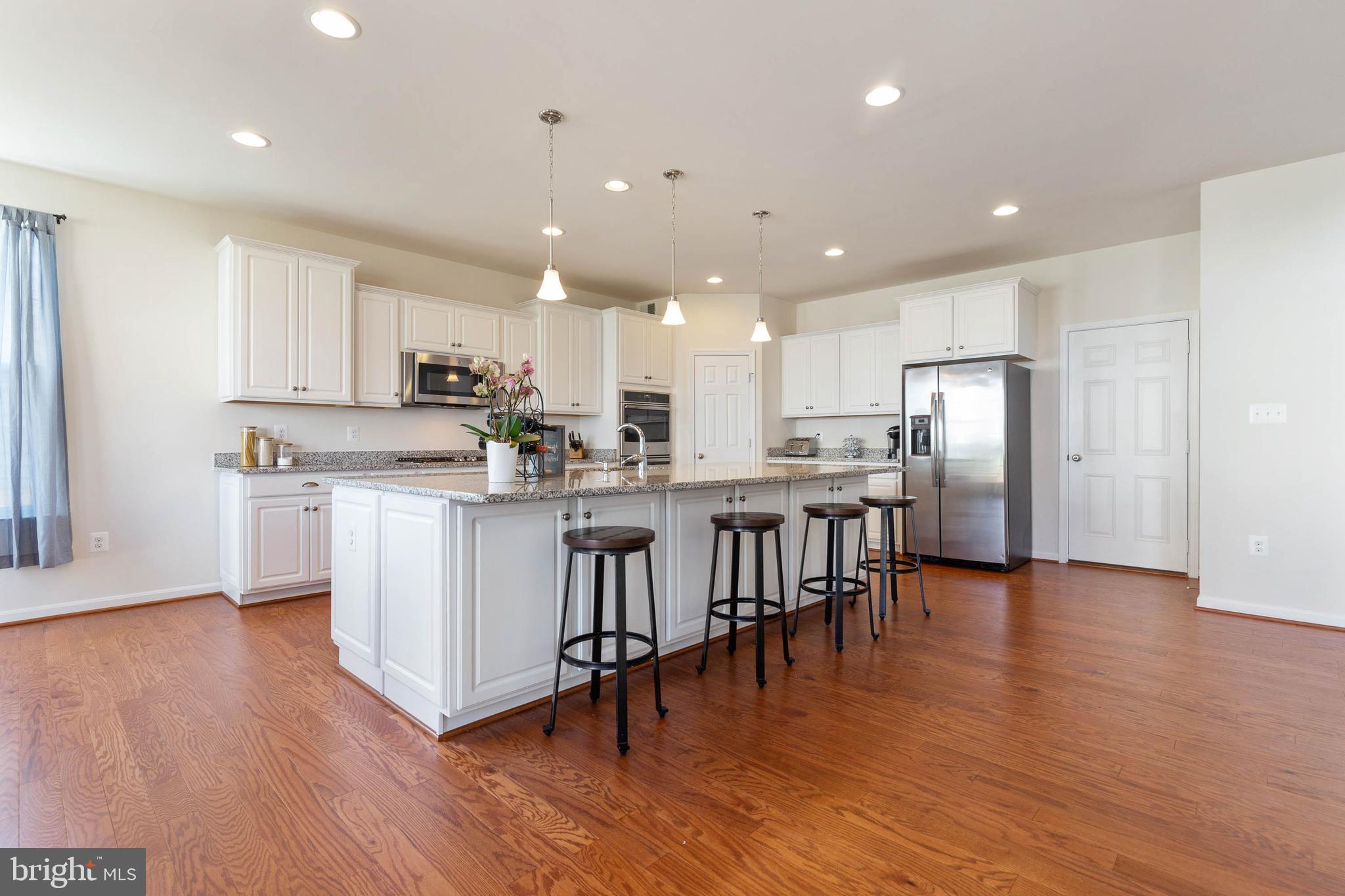 EAGLES POINTE WEST - Residential