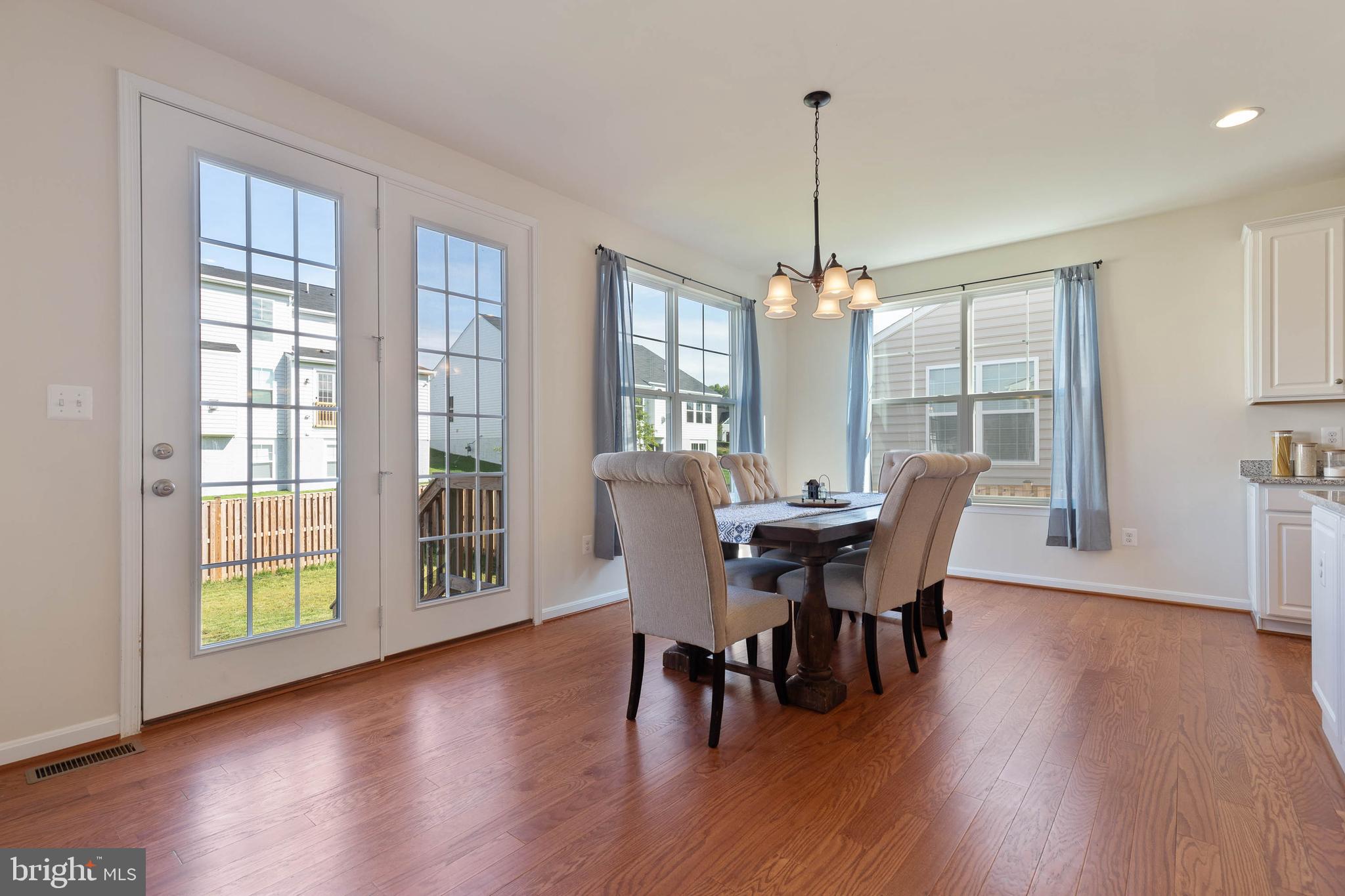 EAGLES POINTE WEST - Residential