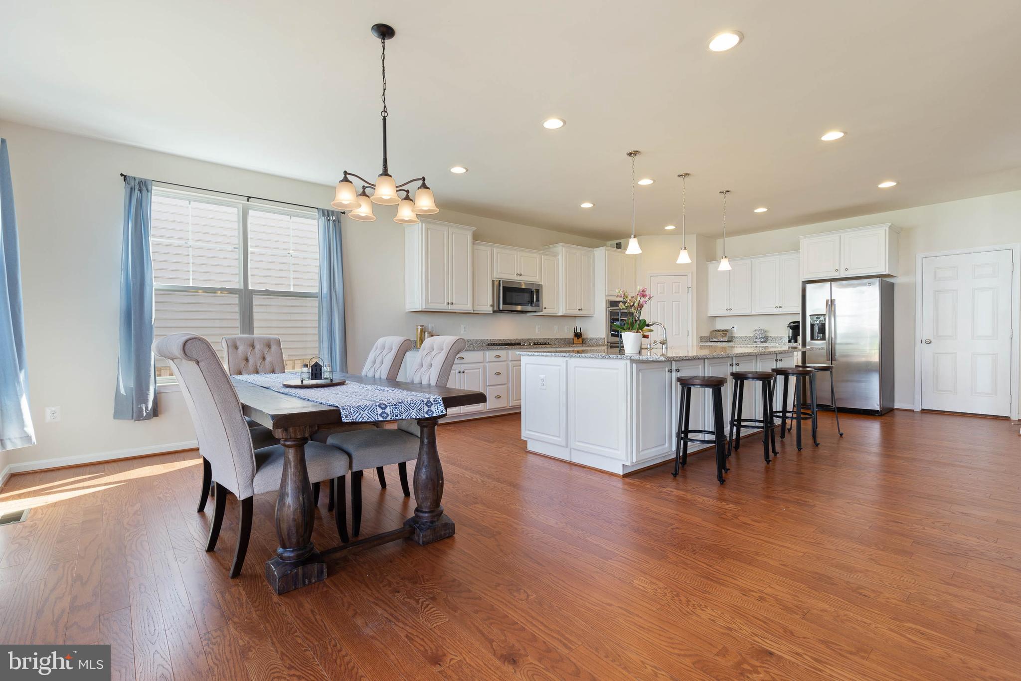 EAGLES POINTE WEST - Residential