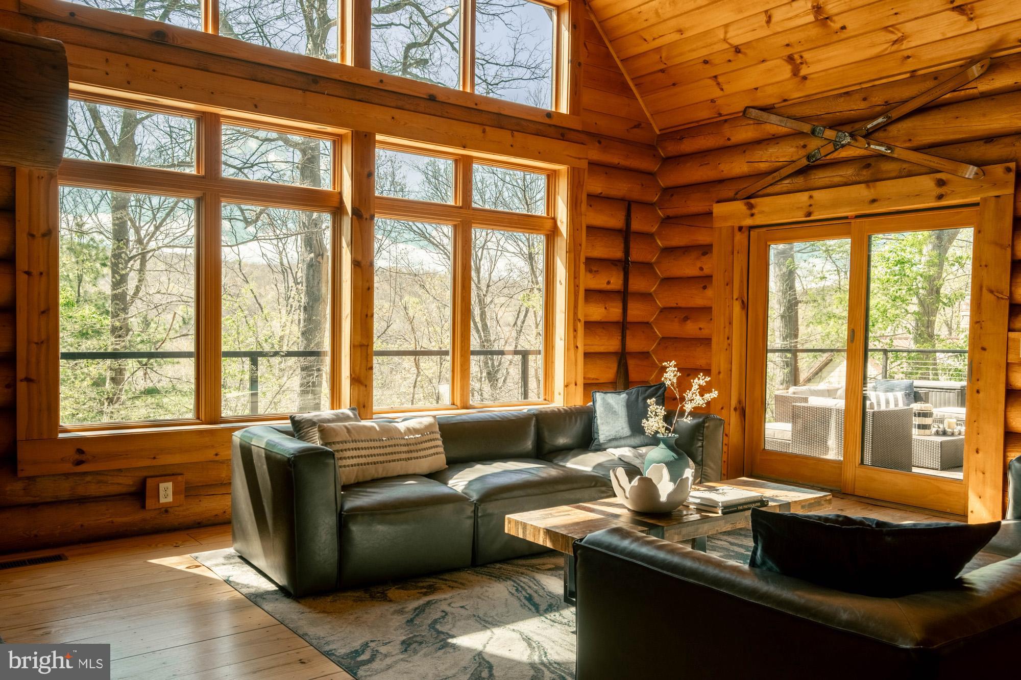 NORTHGLADE HILLS - Residential