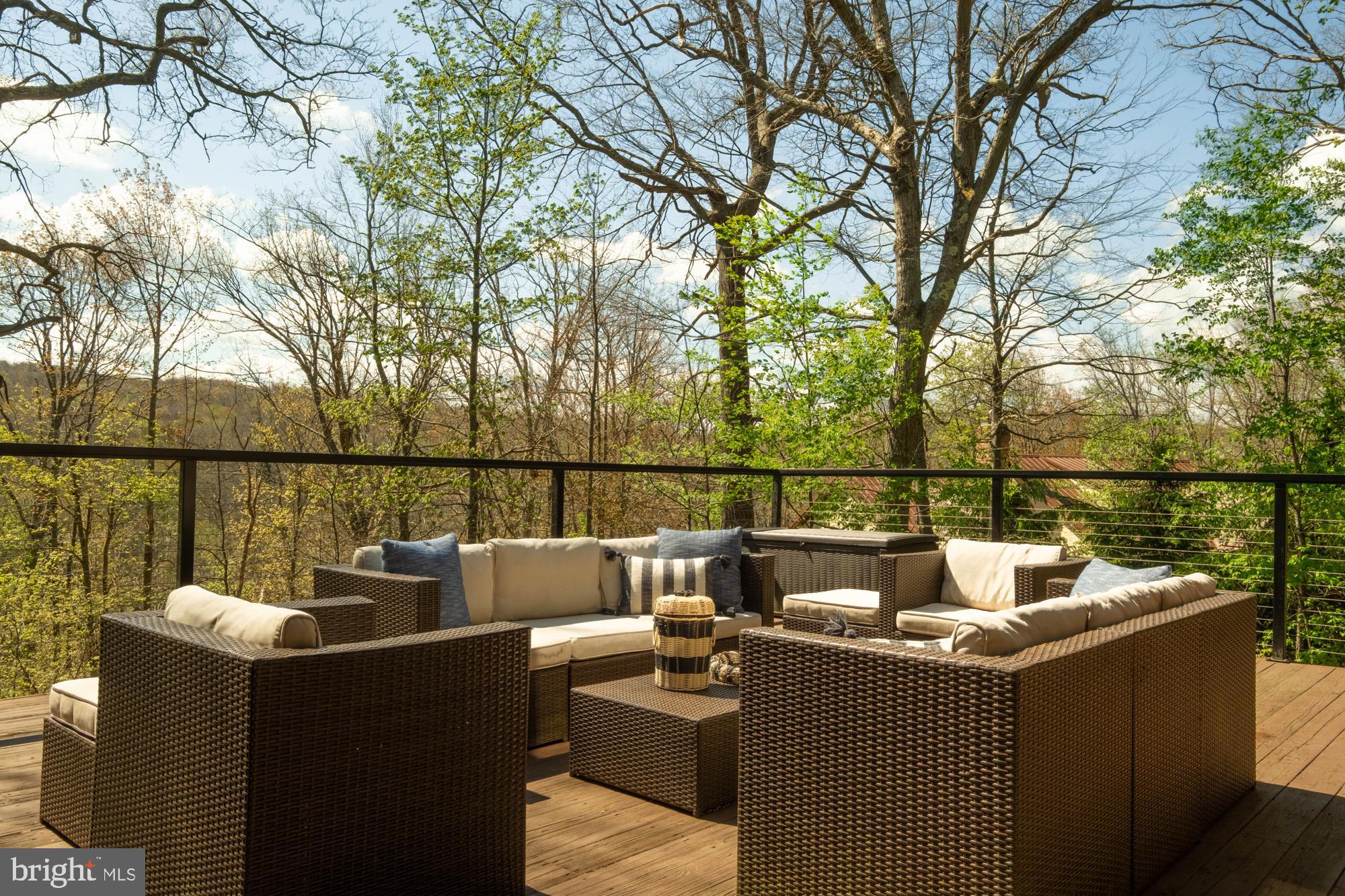 NORTHGLADE HILLS - Residential