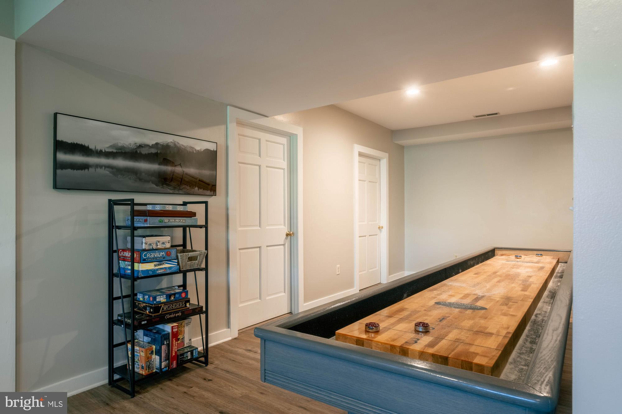 NORTHGLADE HILLS - Residential