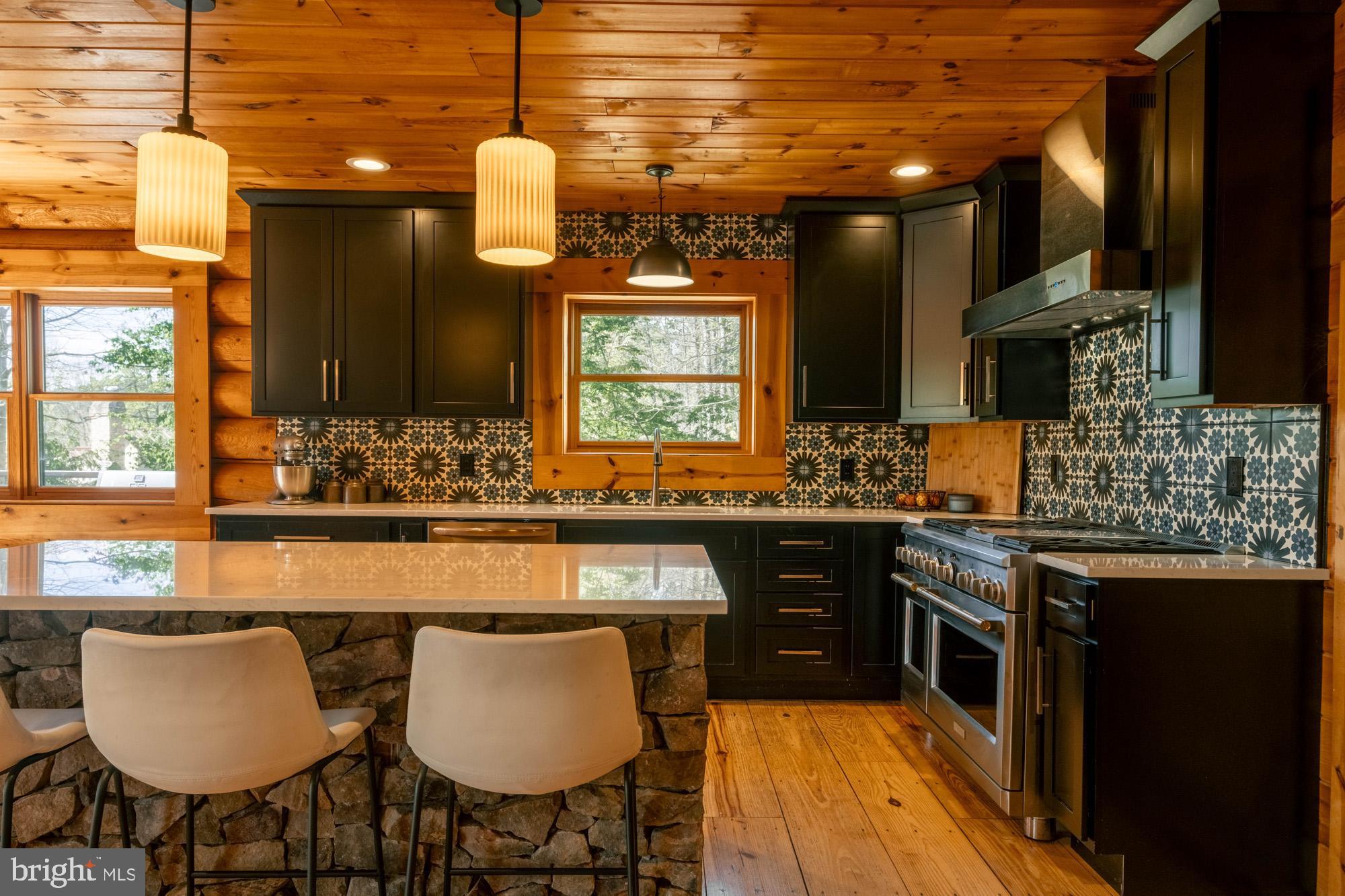 NORTHGLADE HILLS - Residential