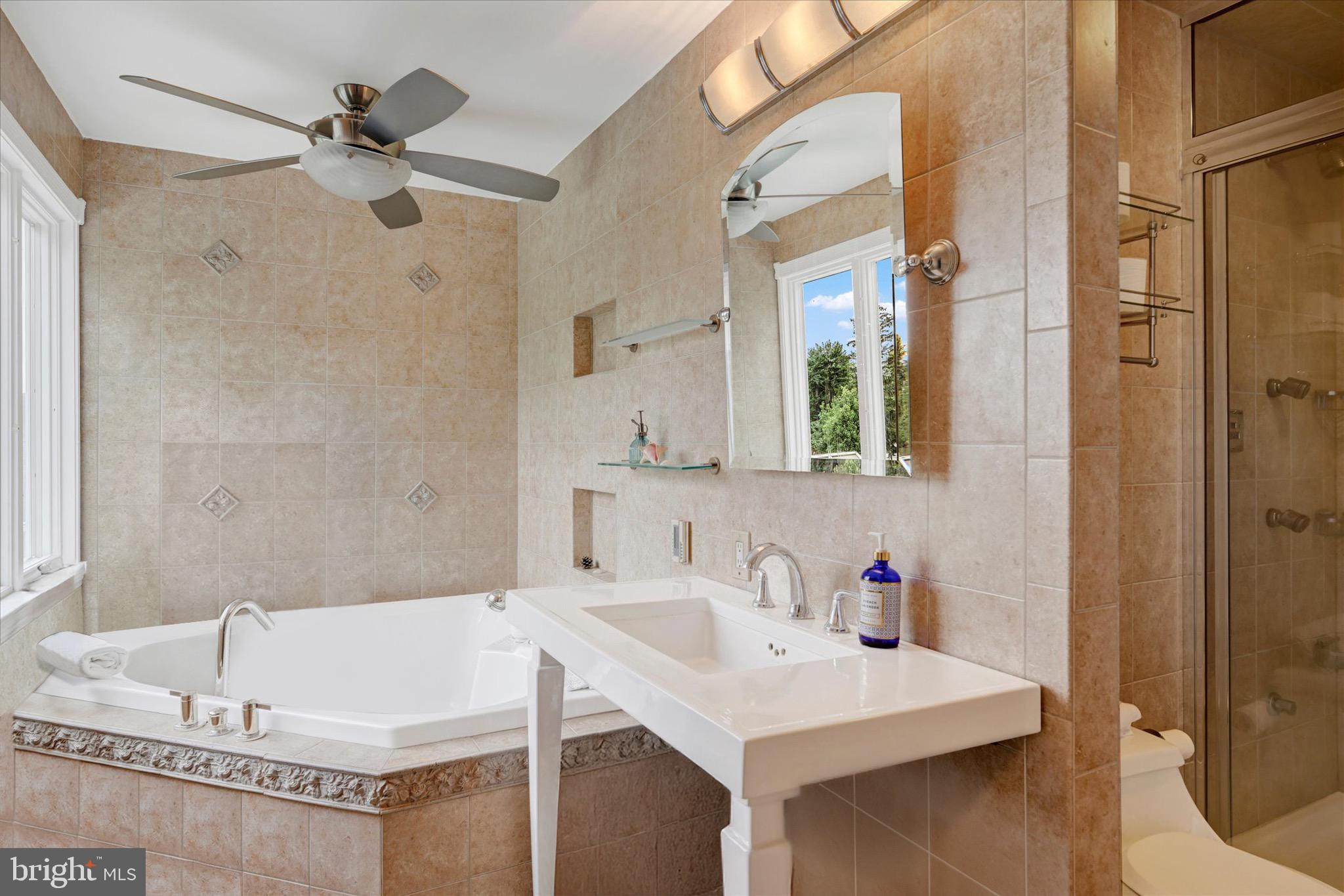 RUMSEY ISLAND - Residential