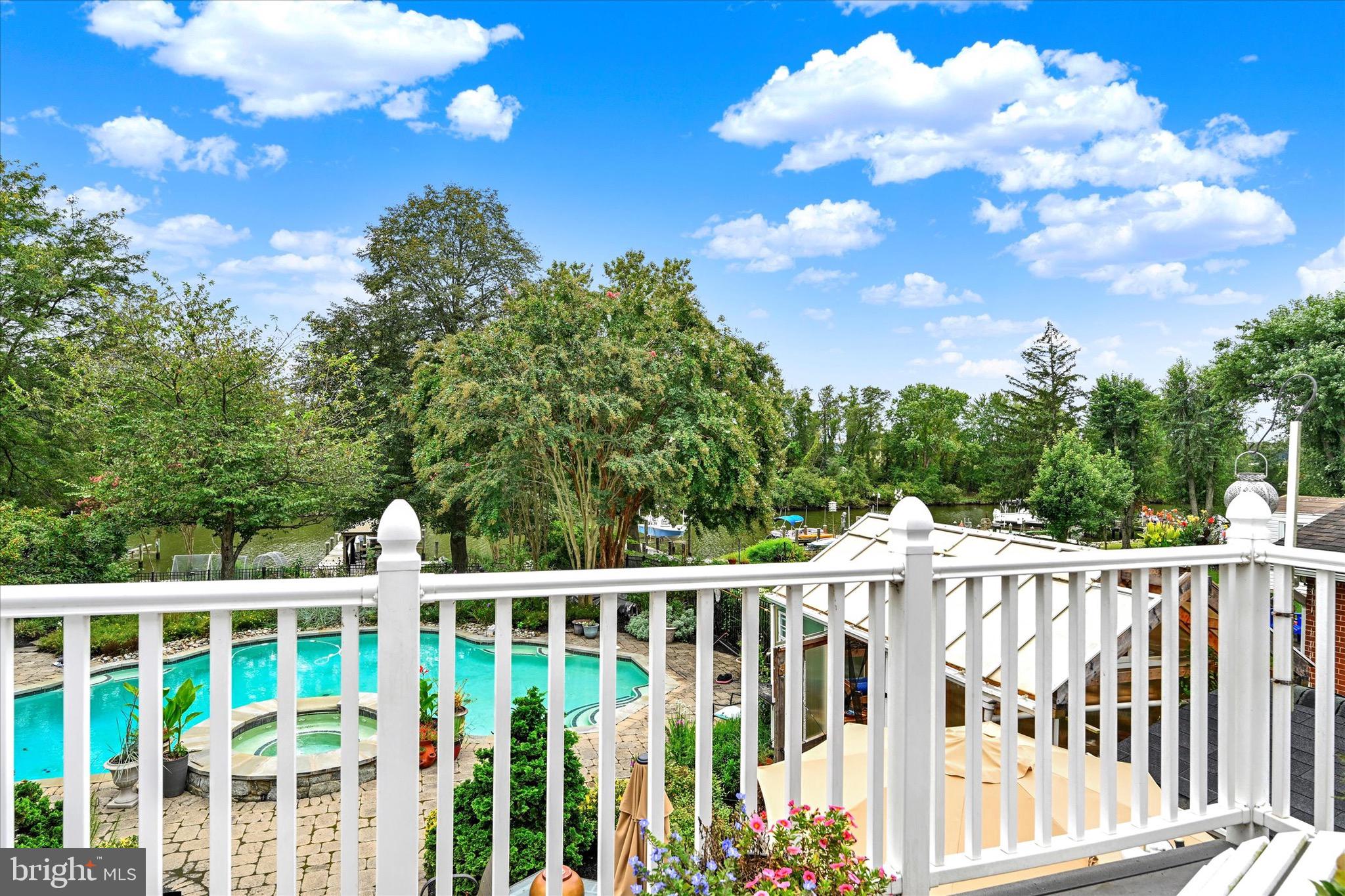 RUMSEY ISLAND - Residential