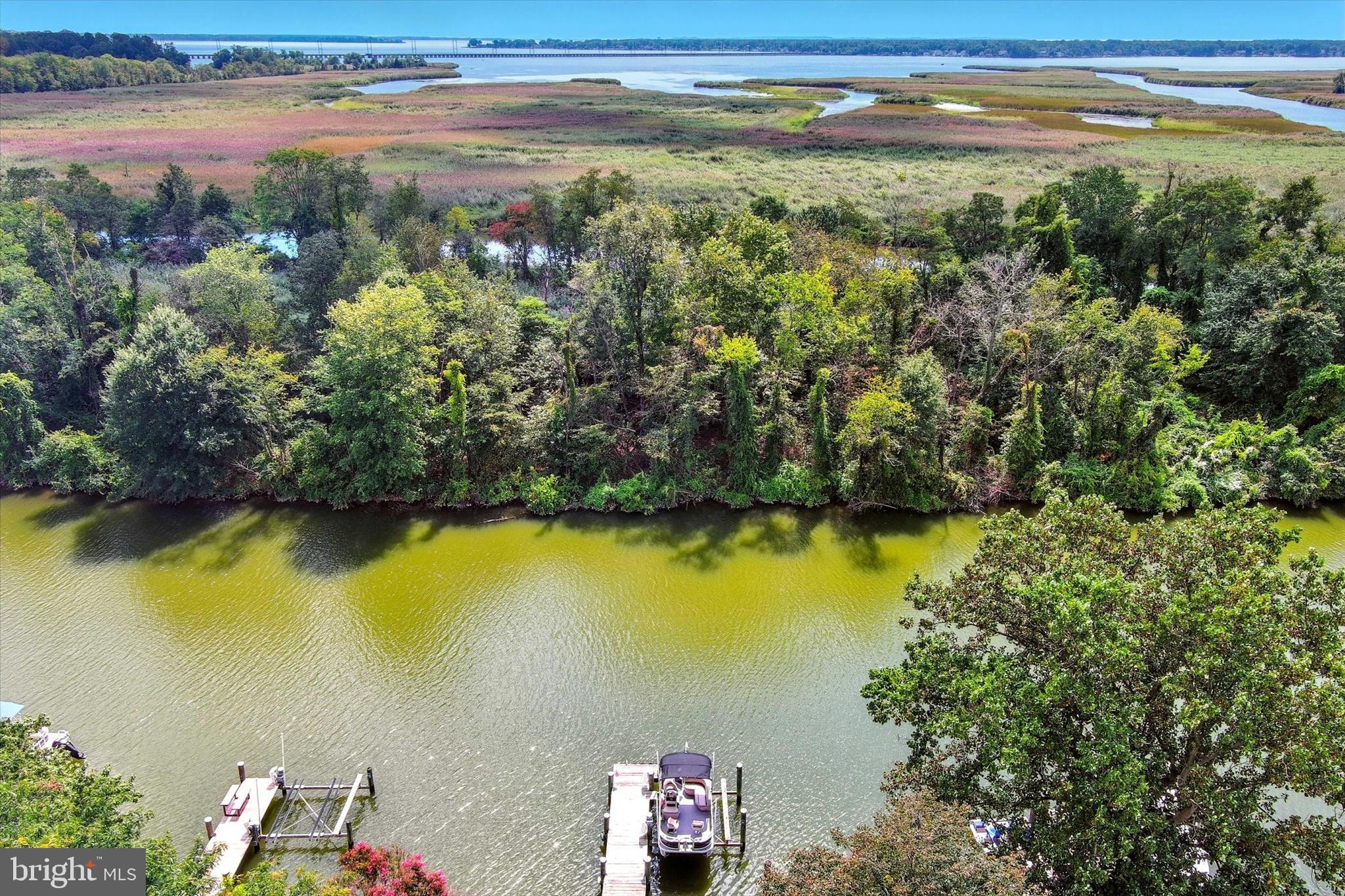 RUMSEY ISLAND - Residential