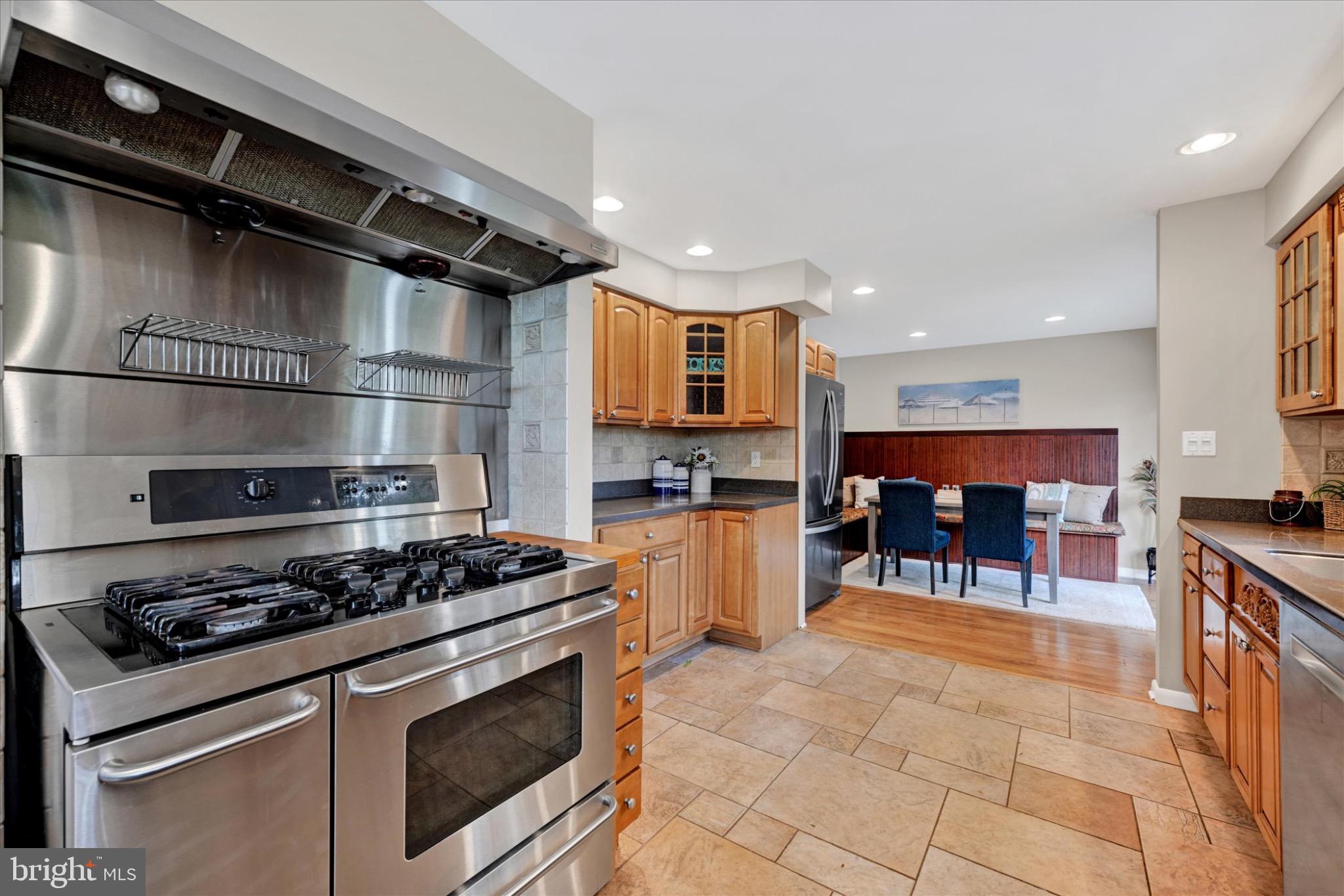 RUMSEY ISLAND - Residential