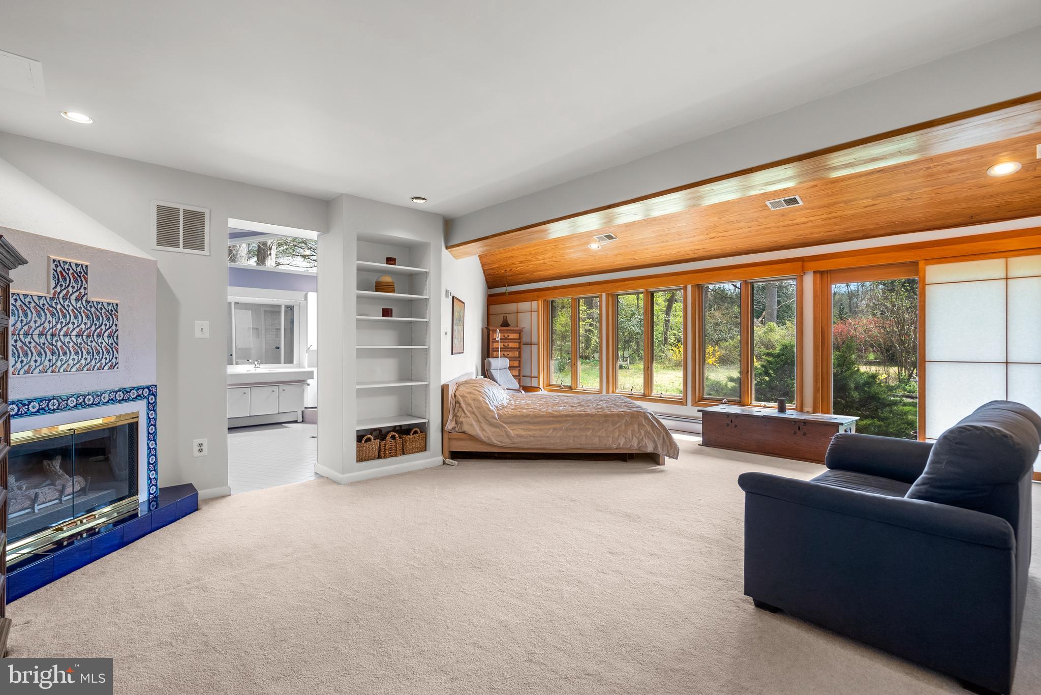 BANNOCKBURN HEIGHTS - Residential