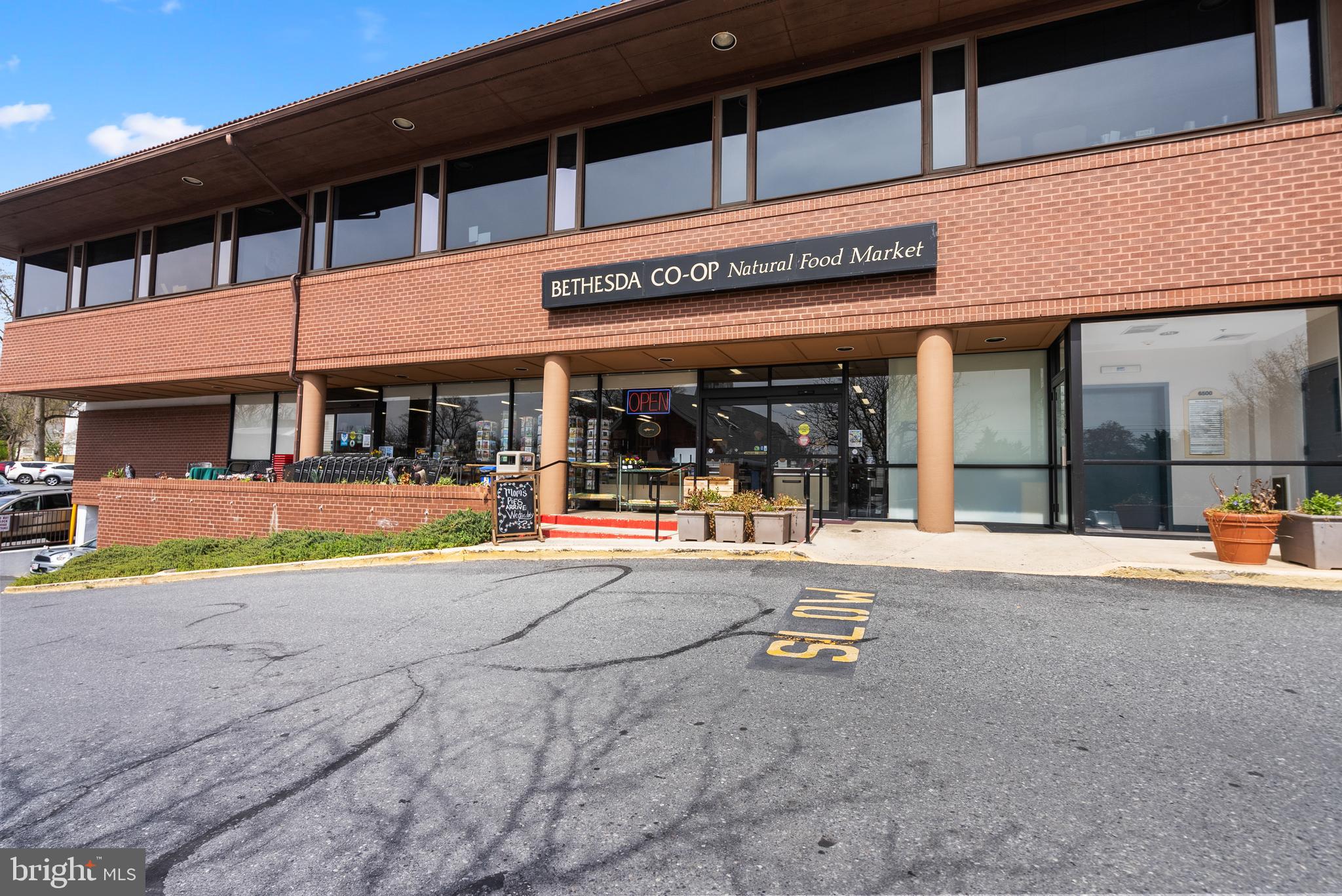 BANNOCKBURN HEIGHTS - Residential