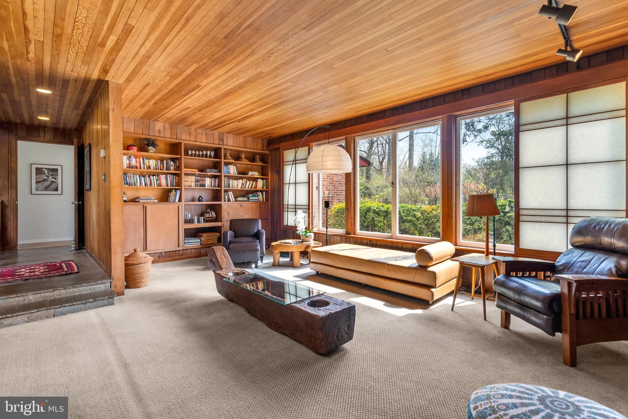 BANNOCKBURN HEIGHTS - Residential